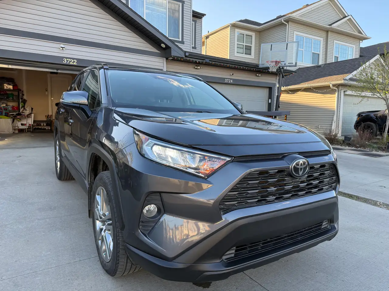 Toyota RAV 4 снимка Toyota RAV 4