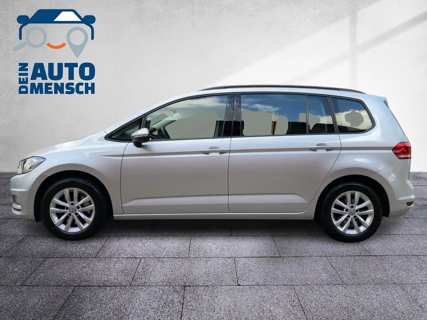Volkswagen Touran DSG ACC AHK Navi SHZ Kamera Argento - 2