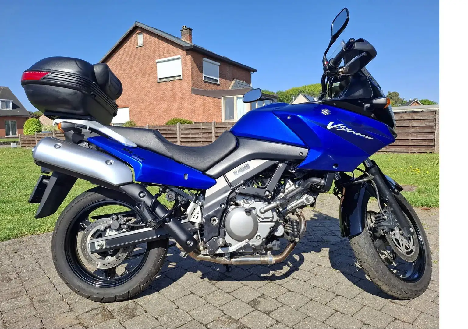 Suzuki V-Strom 650 Mavi - 1