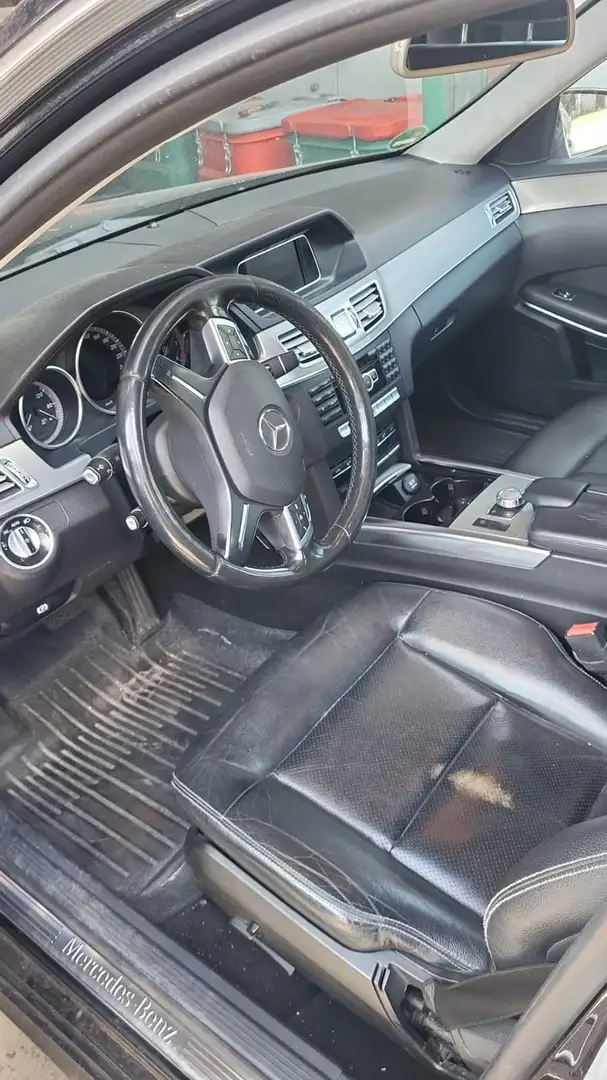 Mercedes-Benz E 200 BlueTEC 7G-TRONIC - 2