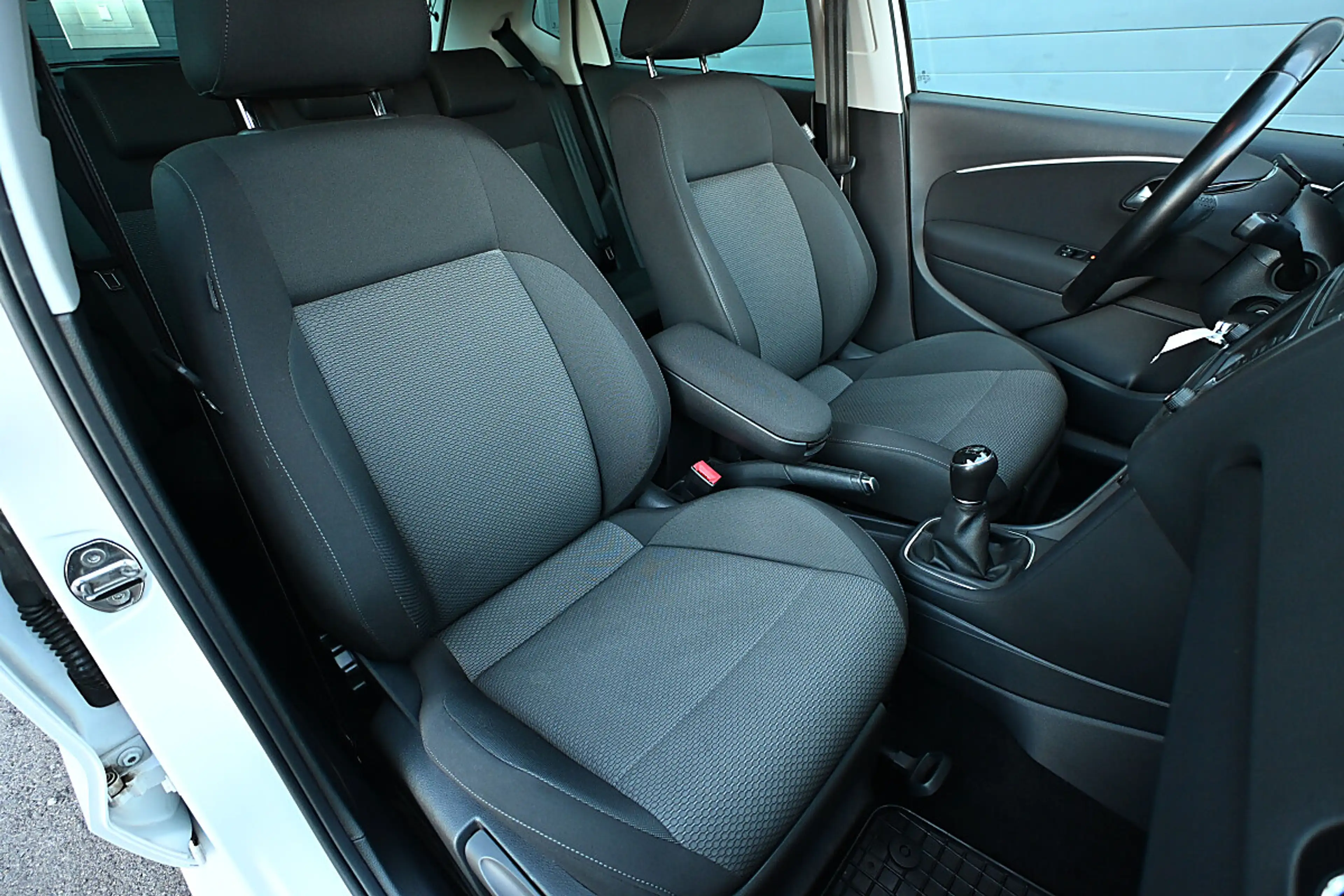Volkswagen Polo Highline BlueMotion 1,2 TSI LED, Climatronic, T... — photo 7
