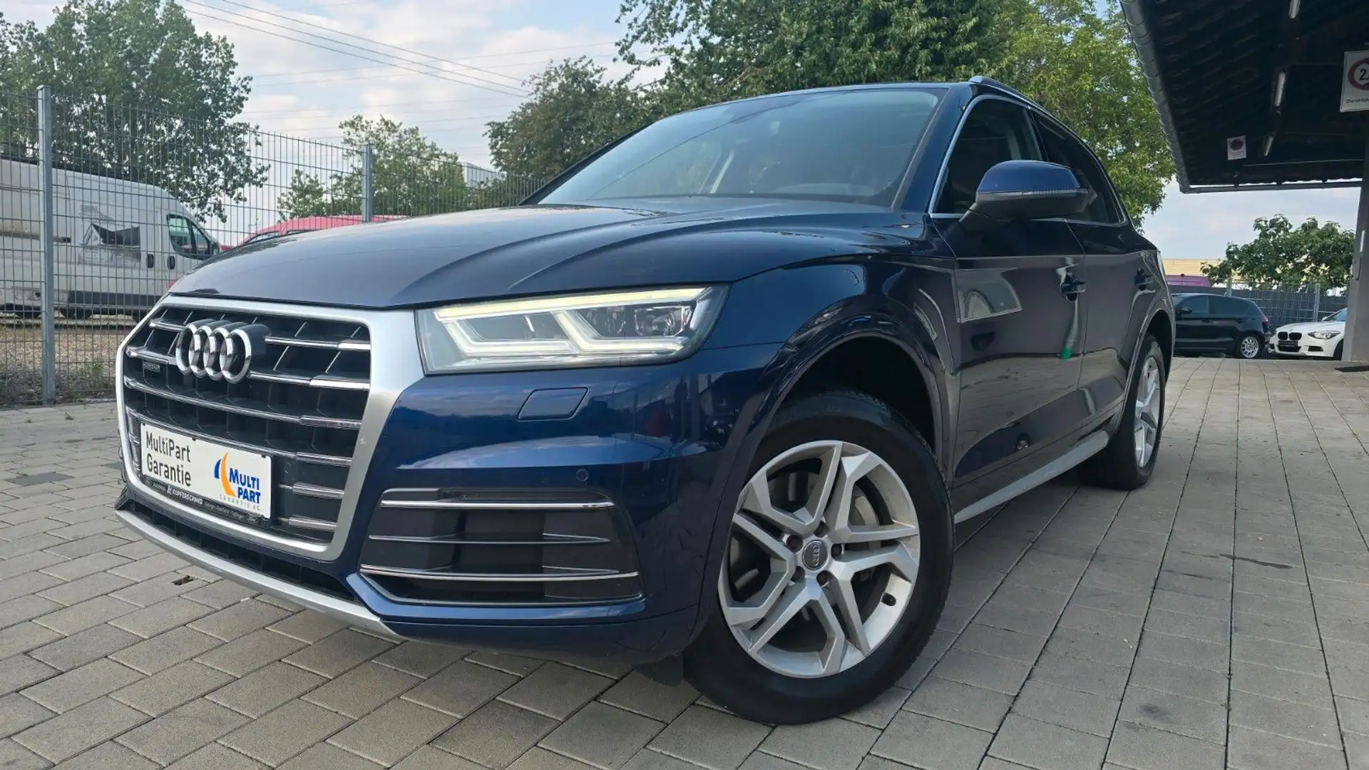 Audi Q5 quattro design/GARANTIE/TÜV NEU/PANO/SERVICE Azul - 1