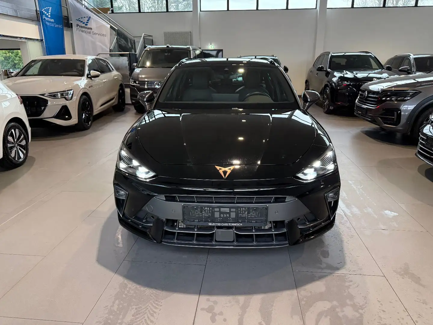 CUPRA Leon Sportstourer 1.5 eTSI ACC/AID/LED/KAM/KEY Negro - 2