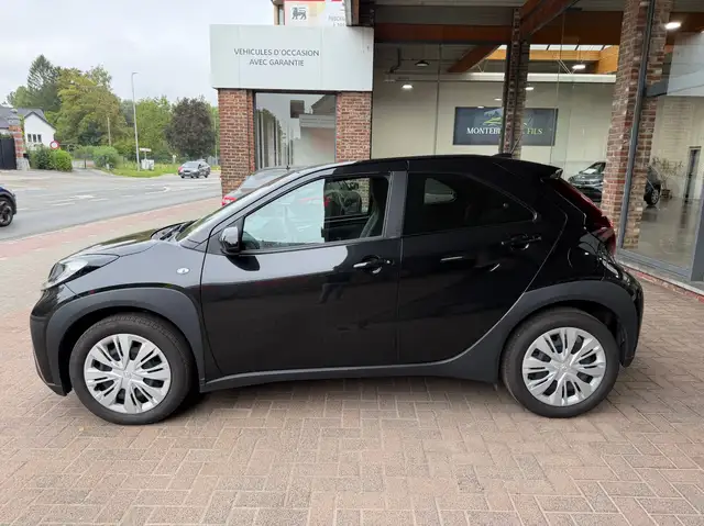 Toyota Aygo X X PLAY AUTOMATIQUE**GSM 0475323828**10 ANS GARANTIE