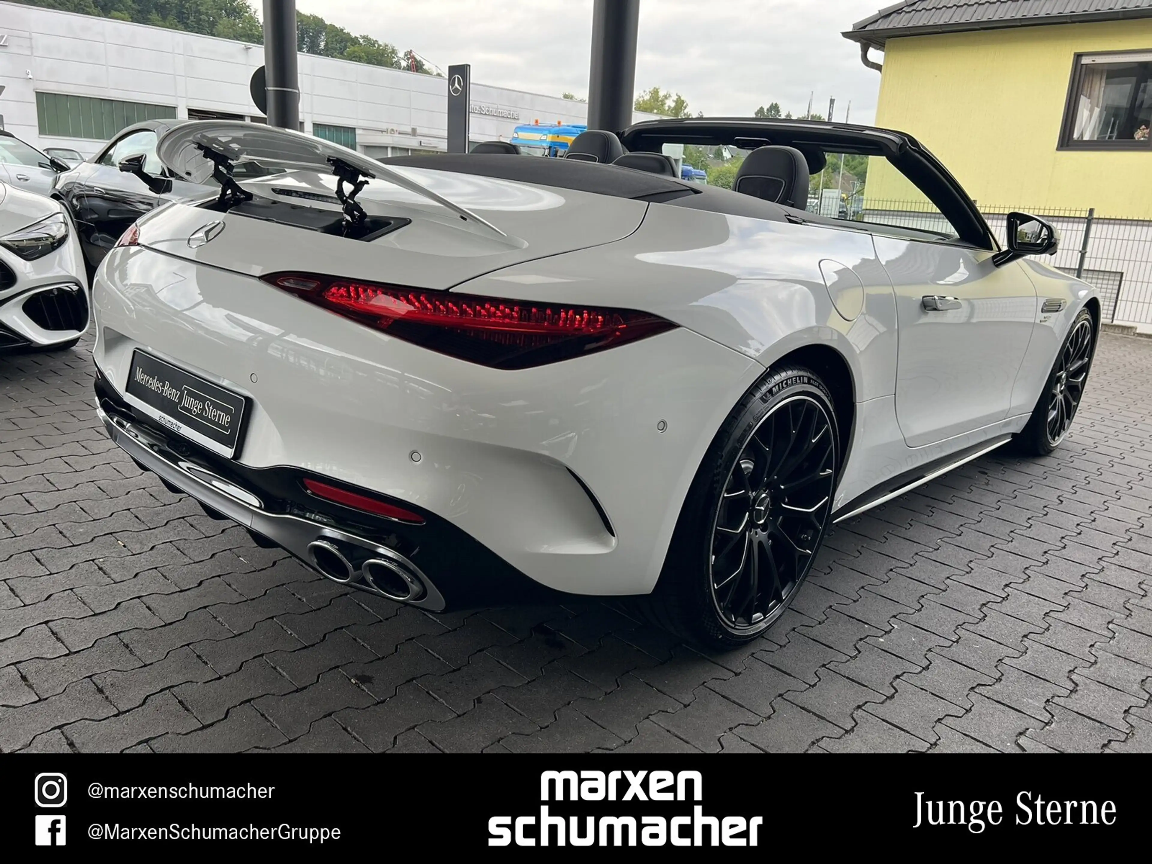 Mercedes-Benz SL 43 AMG AMG SL 43 V8-Styling+Massage+DIGITAL+PremiumPlus — photo 11