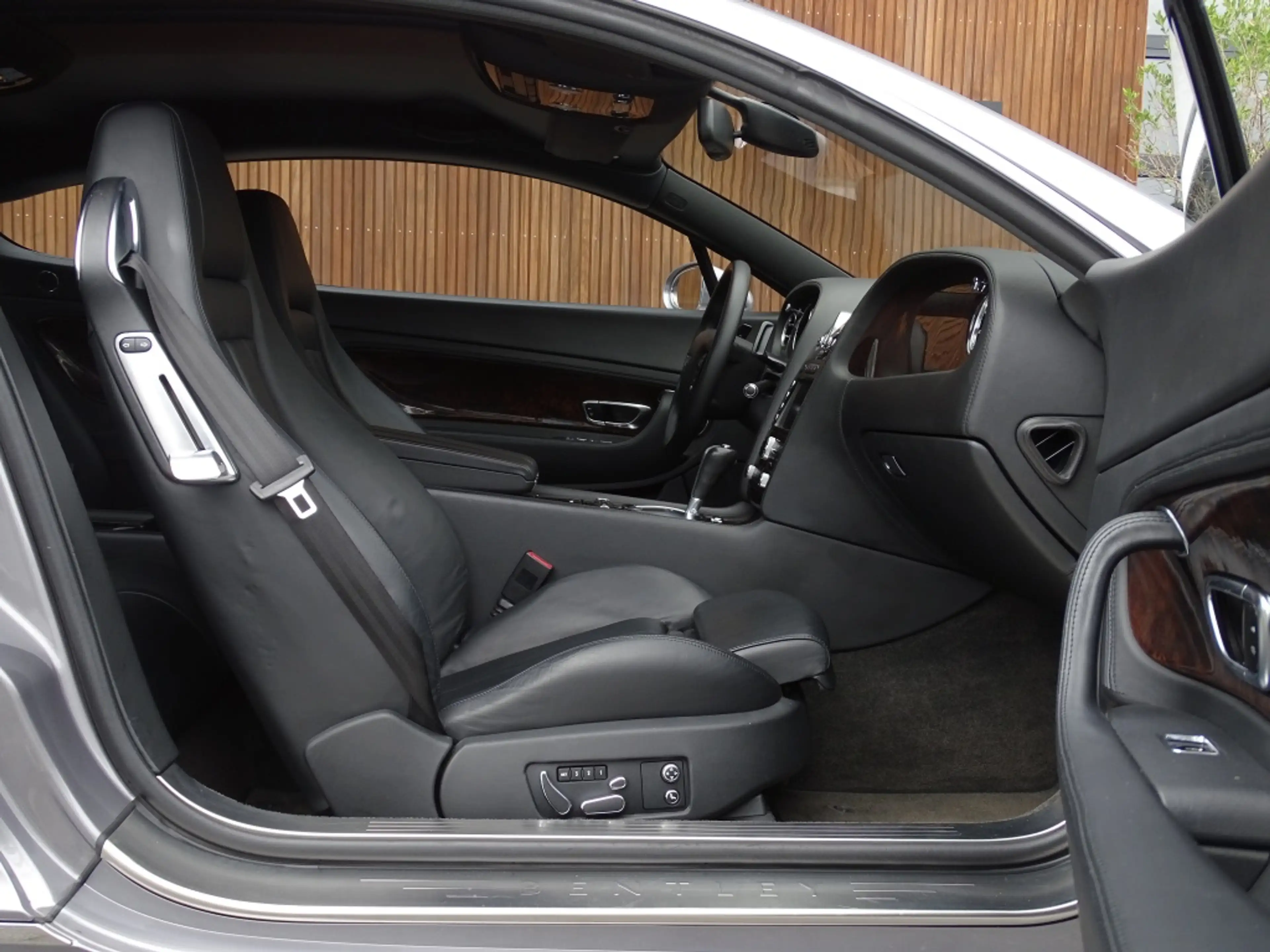 Bentley Continental GT 6.0 W12 560PK TwinTurbo / *unieke conditie* / LED — photo 9