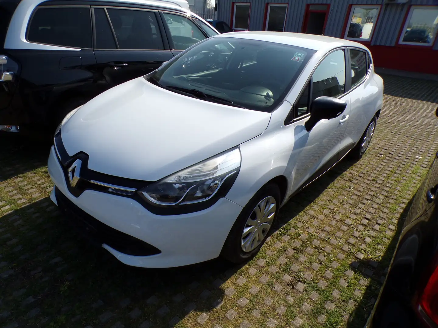 Renault Clio Expression Weiß - 2