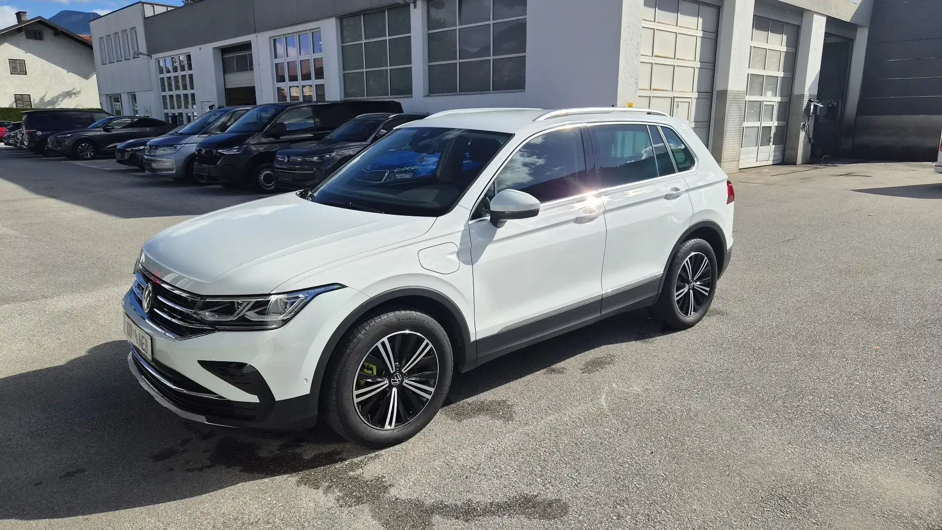 Volkswagen Tiguan 1,4 TSI eHybrid Elegance DSG - 2