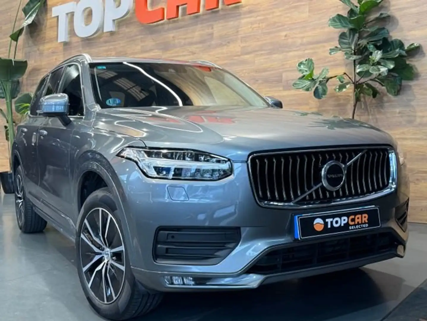Volvo XC90 D5 AWD Bussines Plus Grau - 2