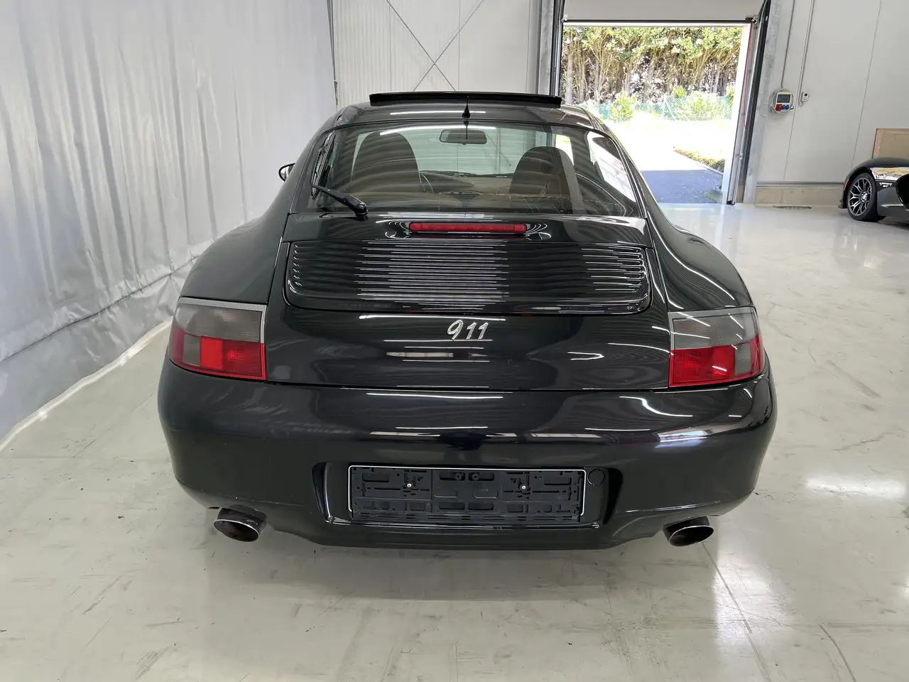 Porsche 996 911 Carrera 4 Millennium, foto 5