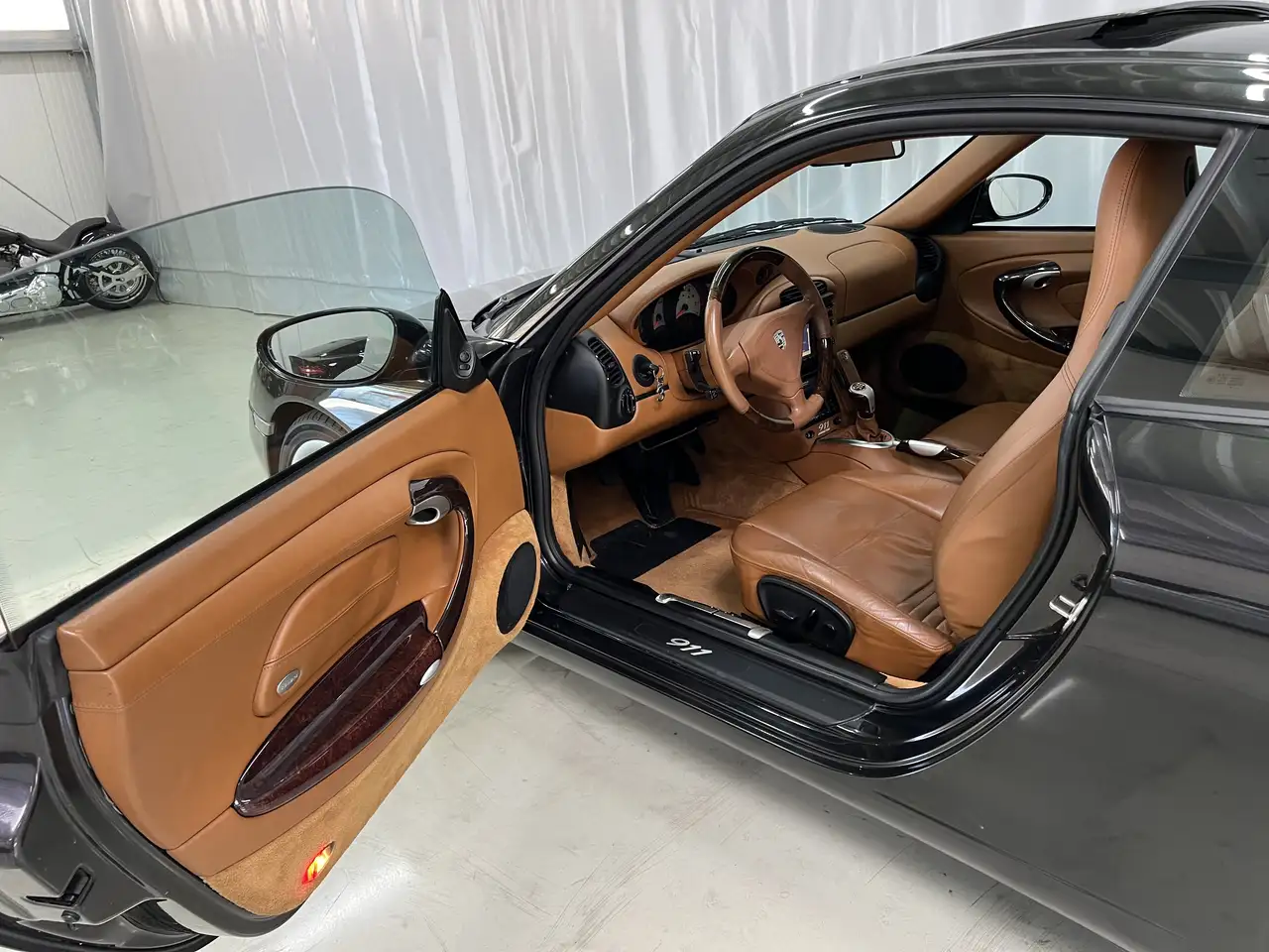 Porsche 996 911 Carrera 4 Millennium, foto 8