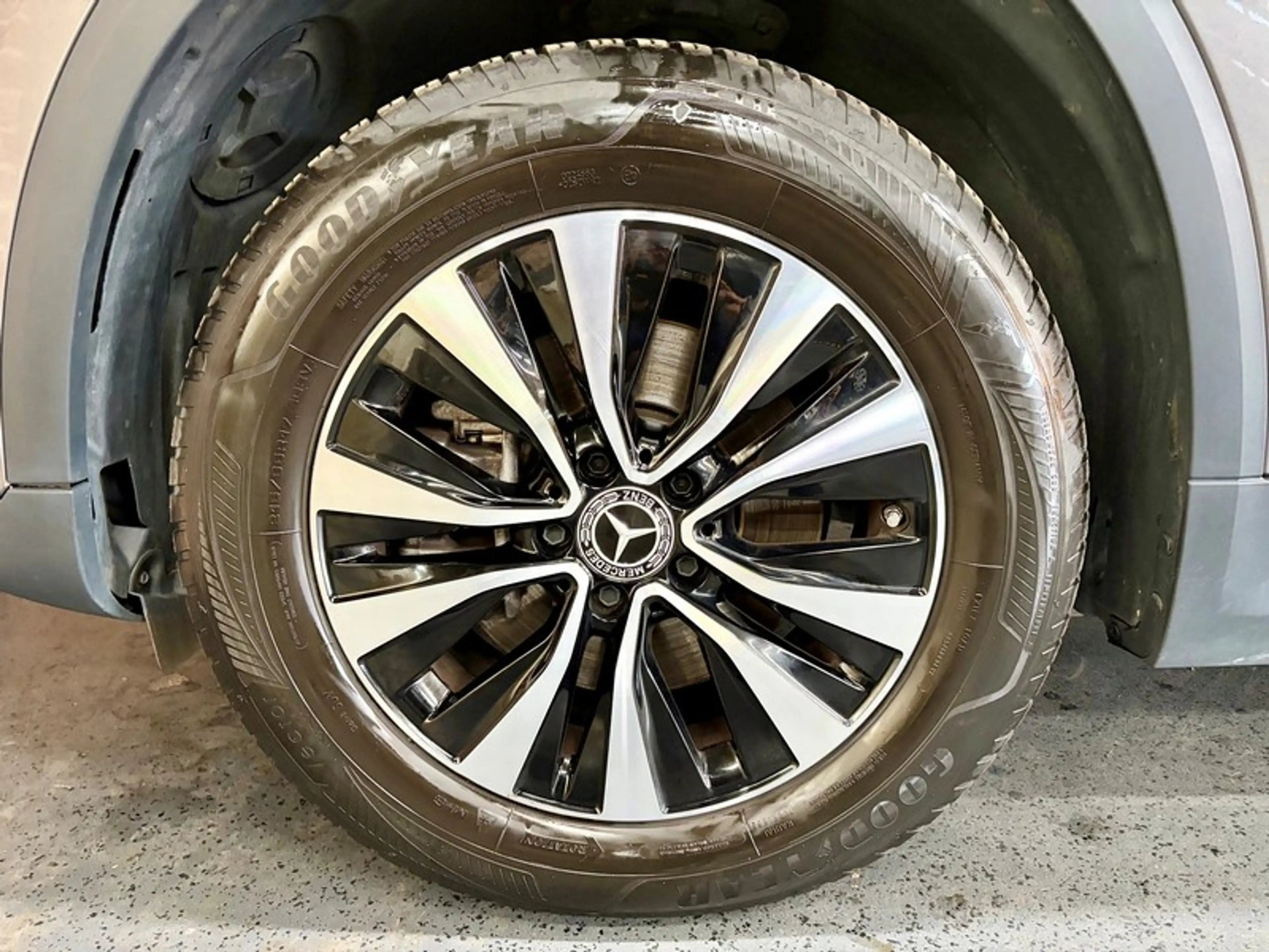 Mercedes-Benz GLA 200 GLA 200d 2.0 150cv Auto BUSINESS SOLUTION — photo 3
