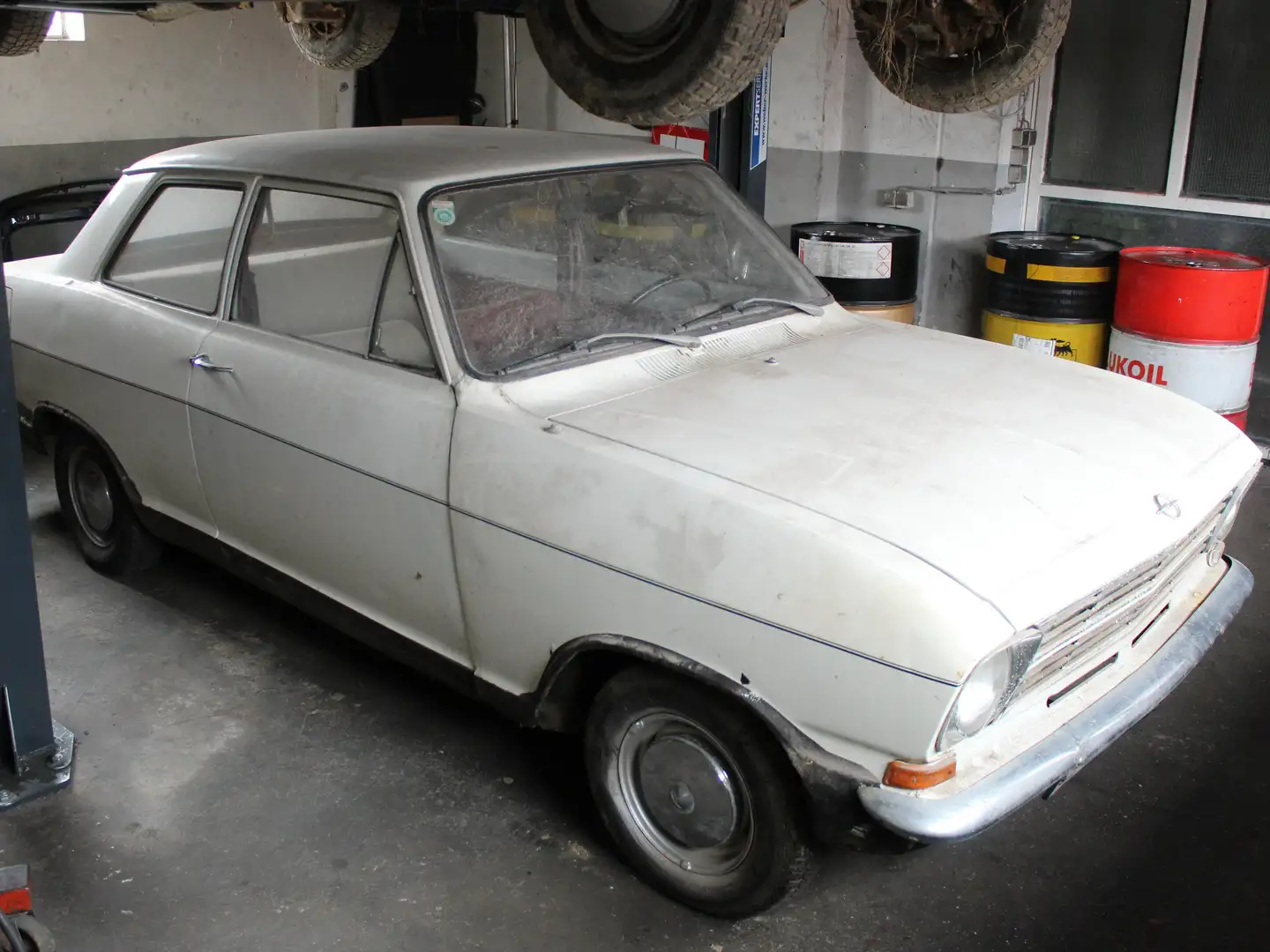 Opel Kadett Kadett B 1100  Restaurierungsobjekt! Gute Basis! Weiß - 2