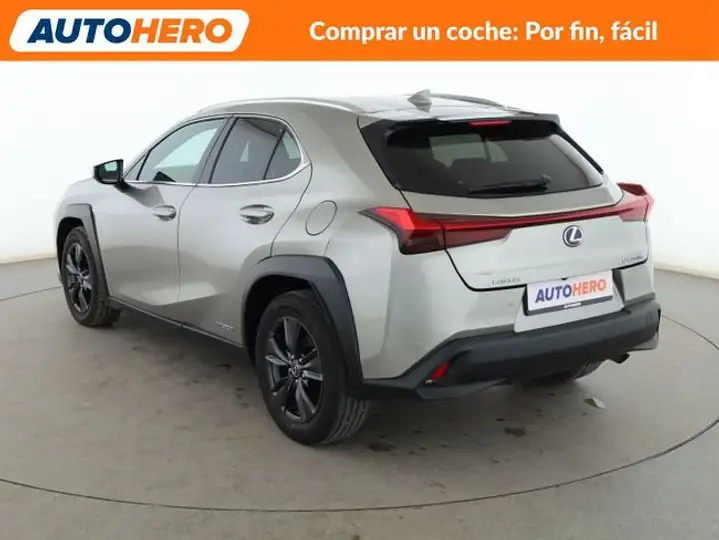 Lexus UX 2021, foto 4