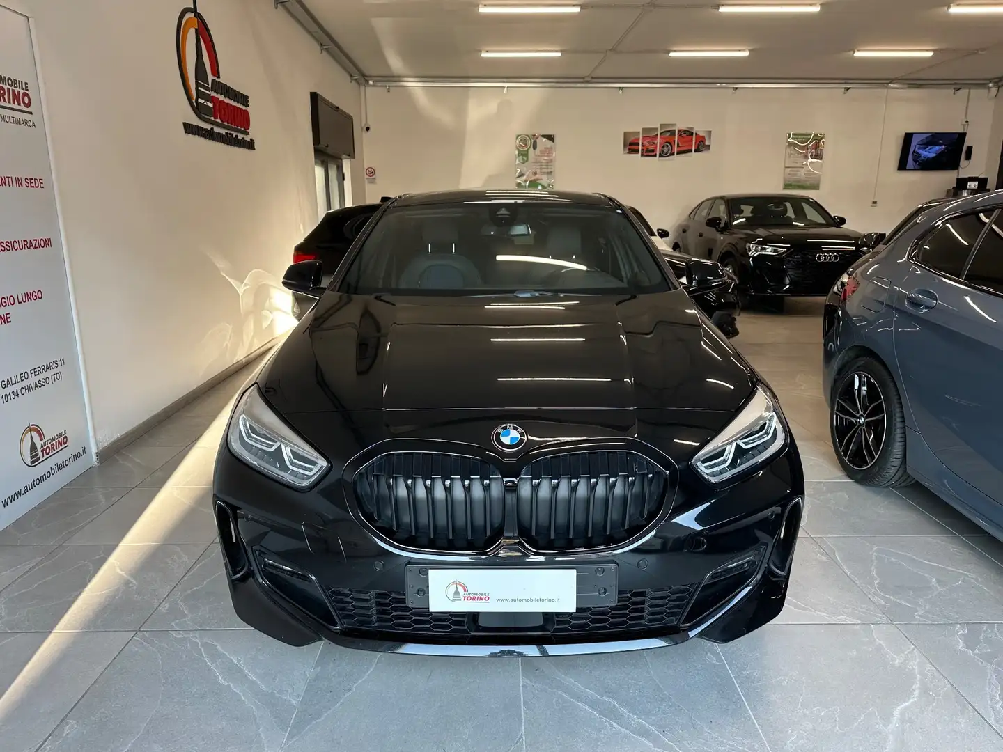 BMW 118 118i 5p. Msport VIRTUAL Schwarz - 2