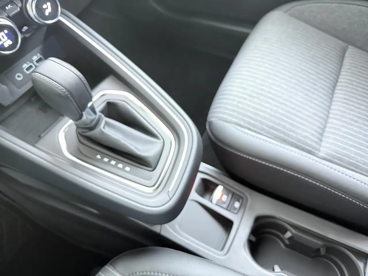 Mitsubishi Colt 2026 — фото 12
