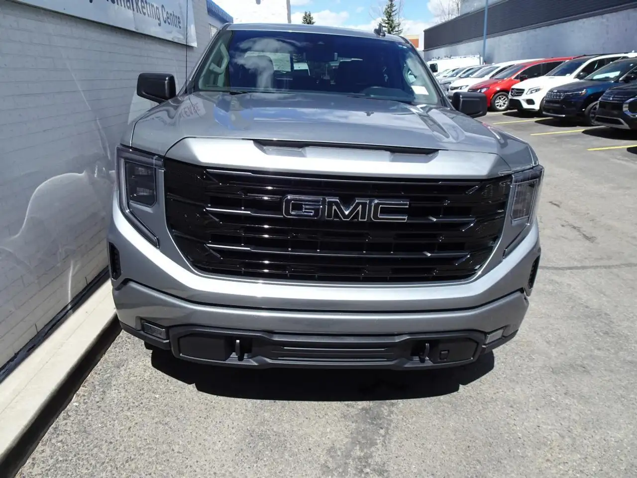 GMC Sierra 1500 снимка GMC Sierra 1500