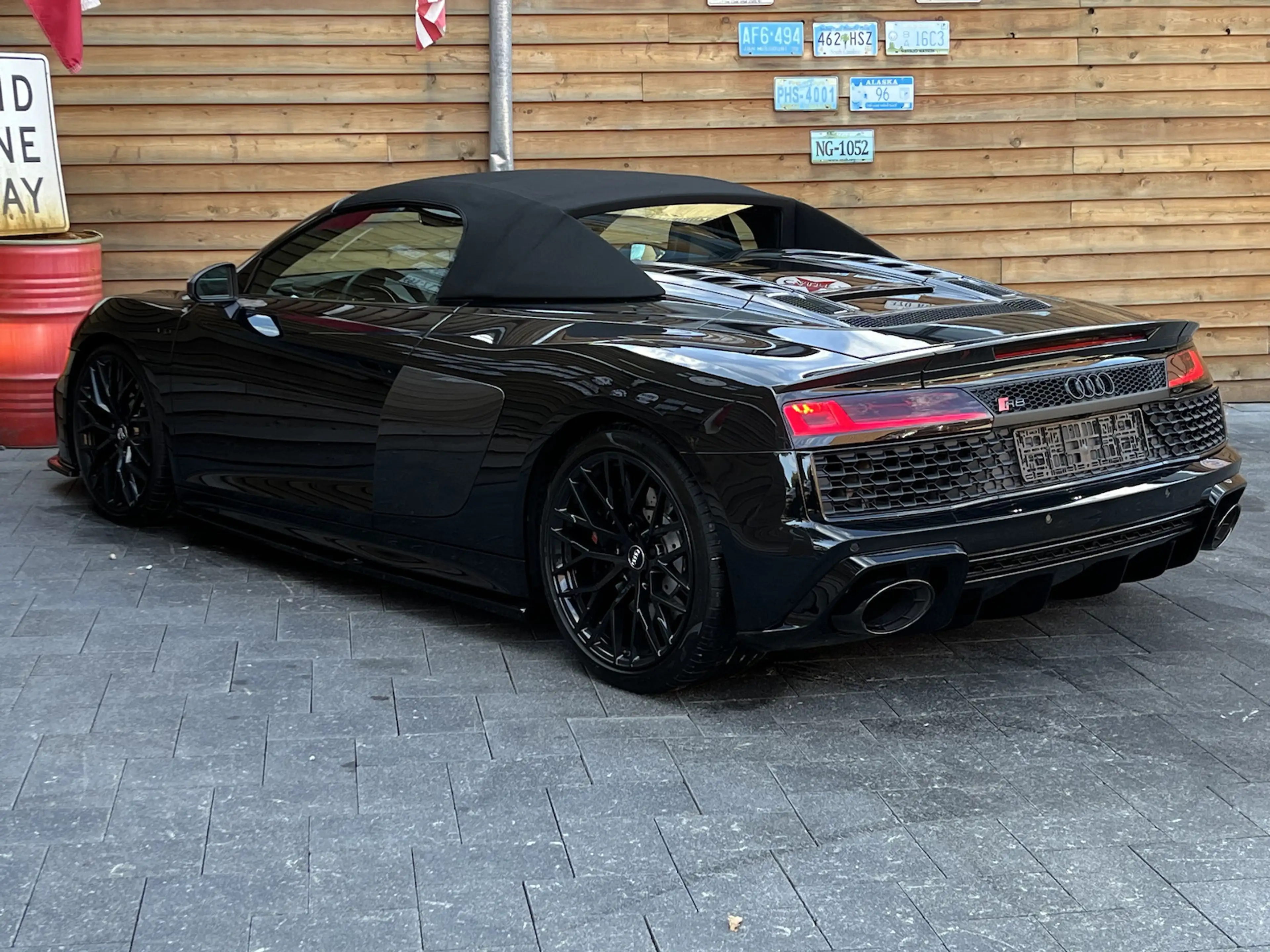 Audi R8 5.2 FSI Quattro LED Carbon Matrix ohne OPF — photo 11