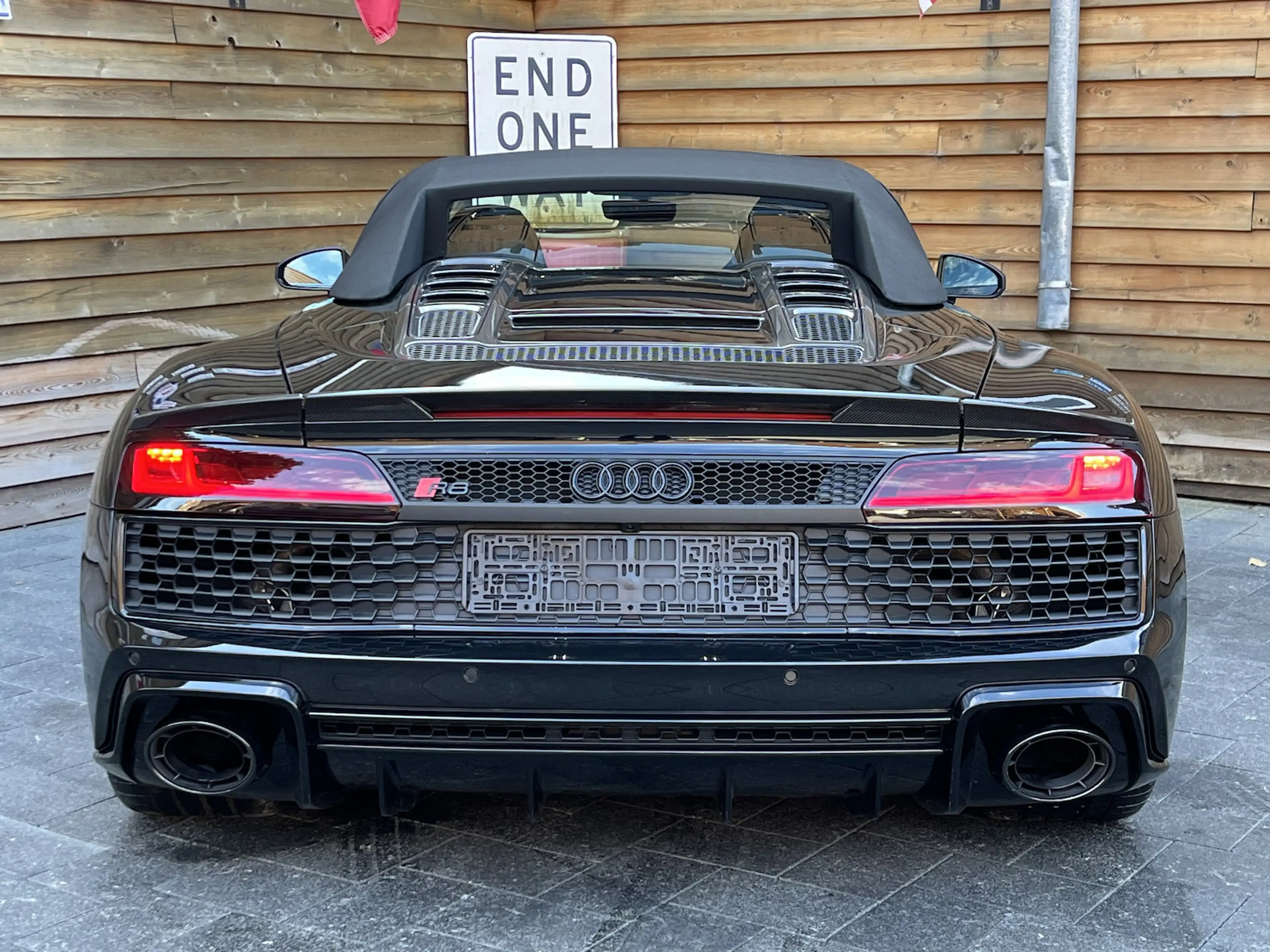 Audi R8 5.2 FSI Quattro LED Carbon Matrix ohne OPF — photo 13