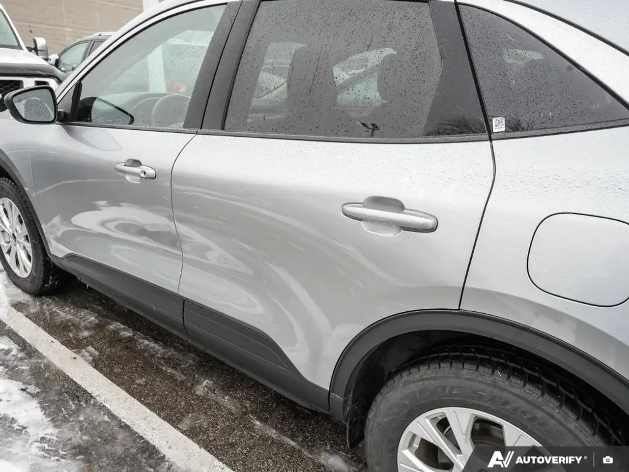 Ford Escape снимка Ford Escape