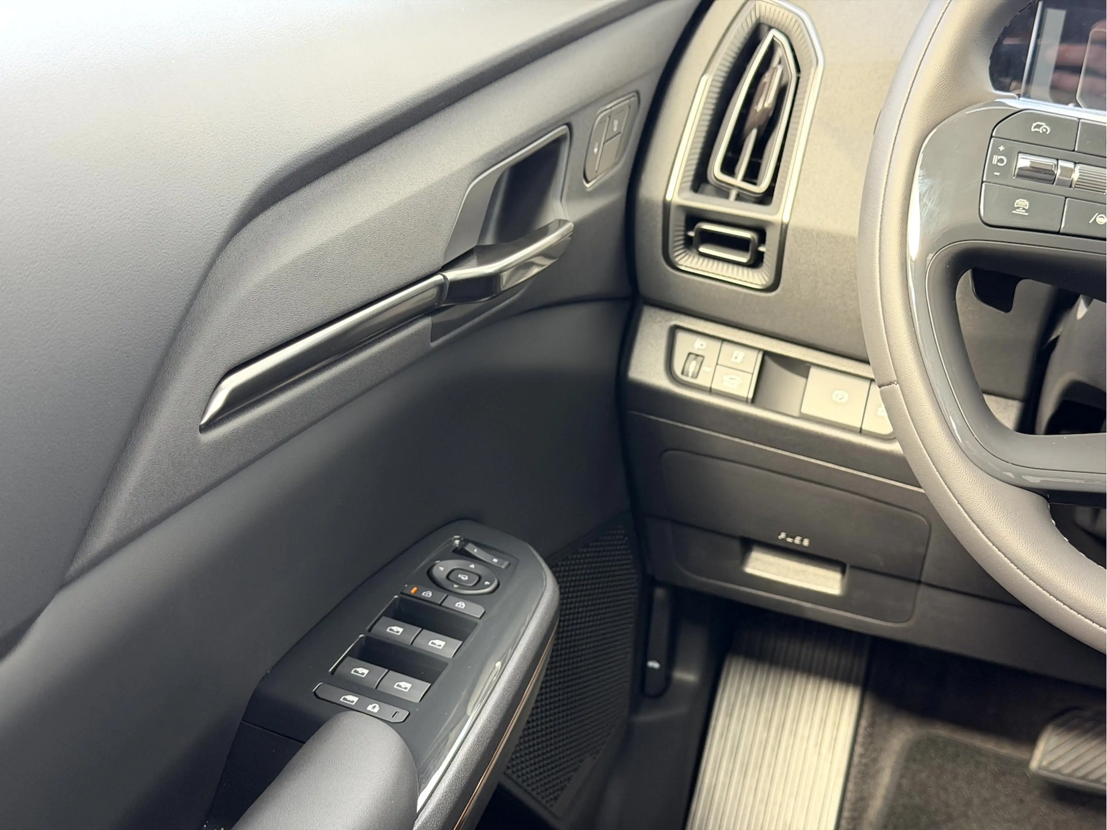 Kia EV5 81,4 kWh | 2WD | EARTH — photo 14