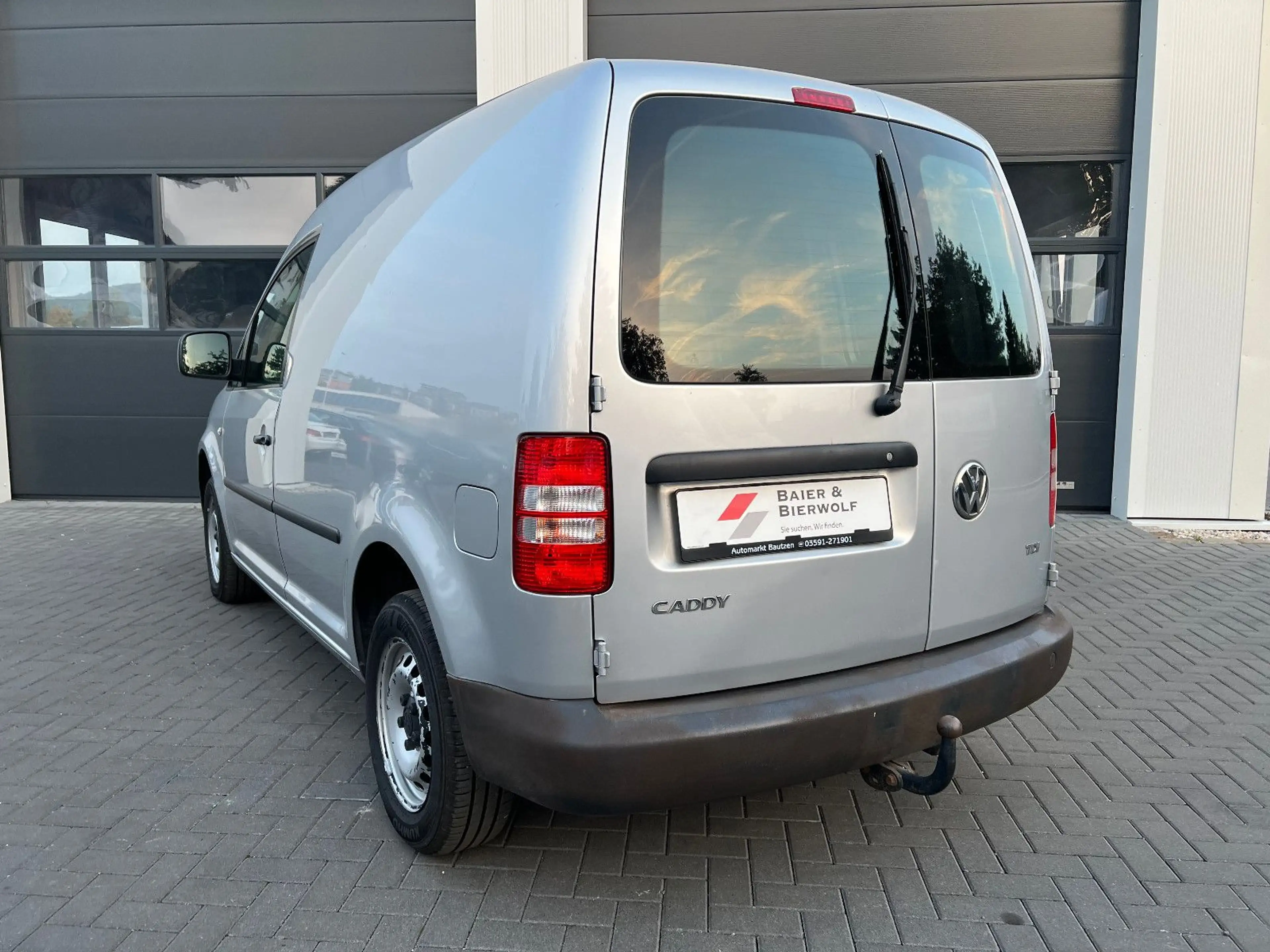 Volkswagen Caddy Kasten Flügeltüren AHK TÜV NEU — photo 8