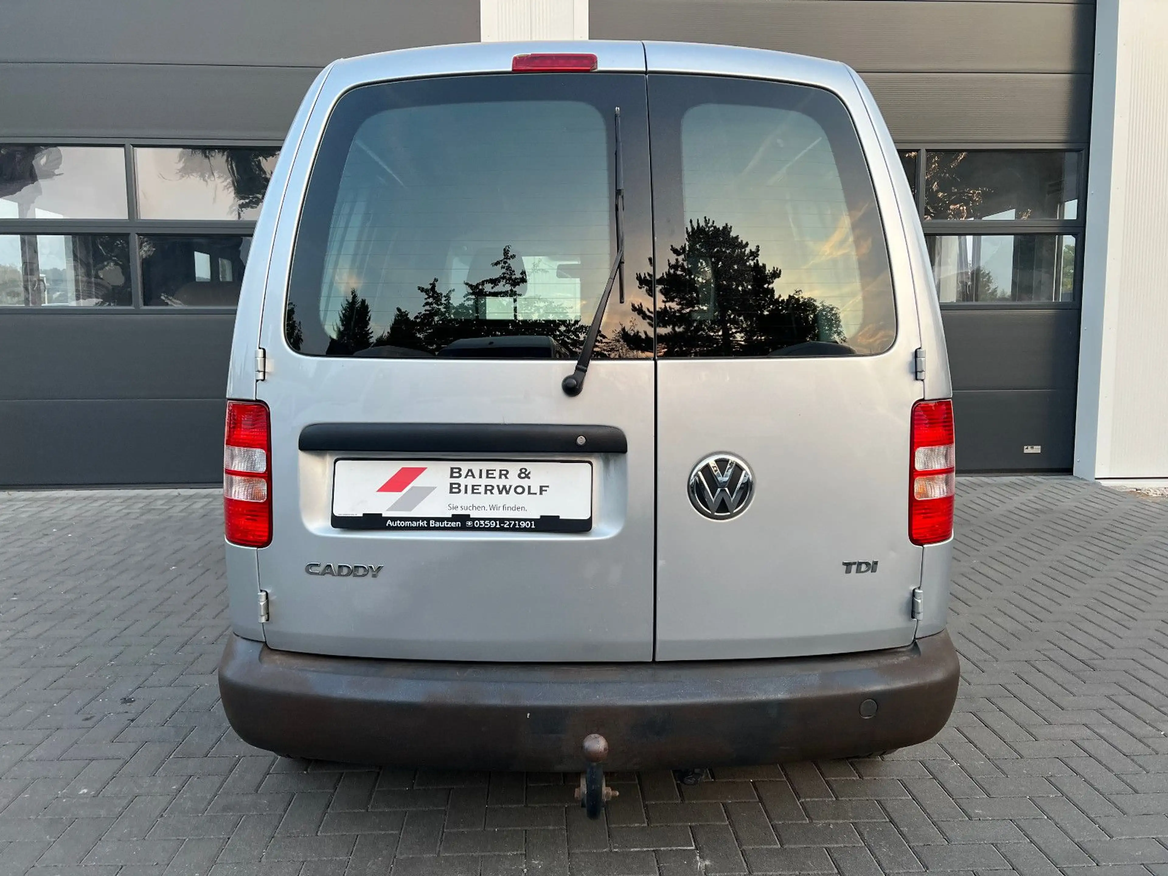 Volkswagen Caddy Kasten Flügeltüren AHK TÜV NEU — photo 7