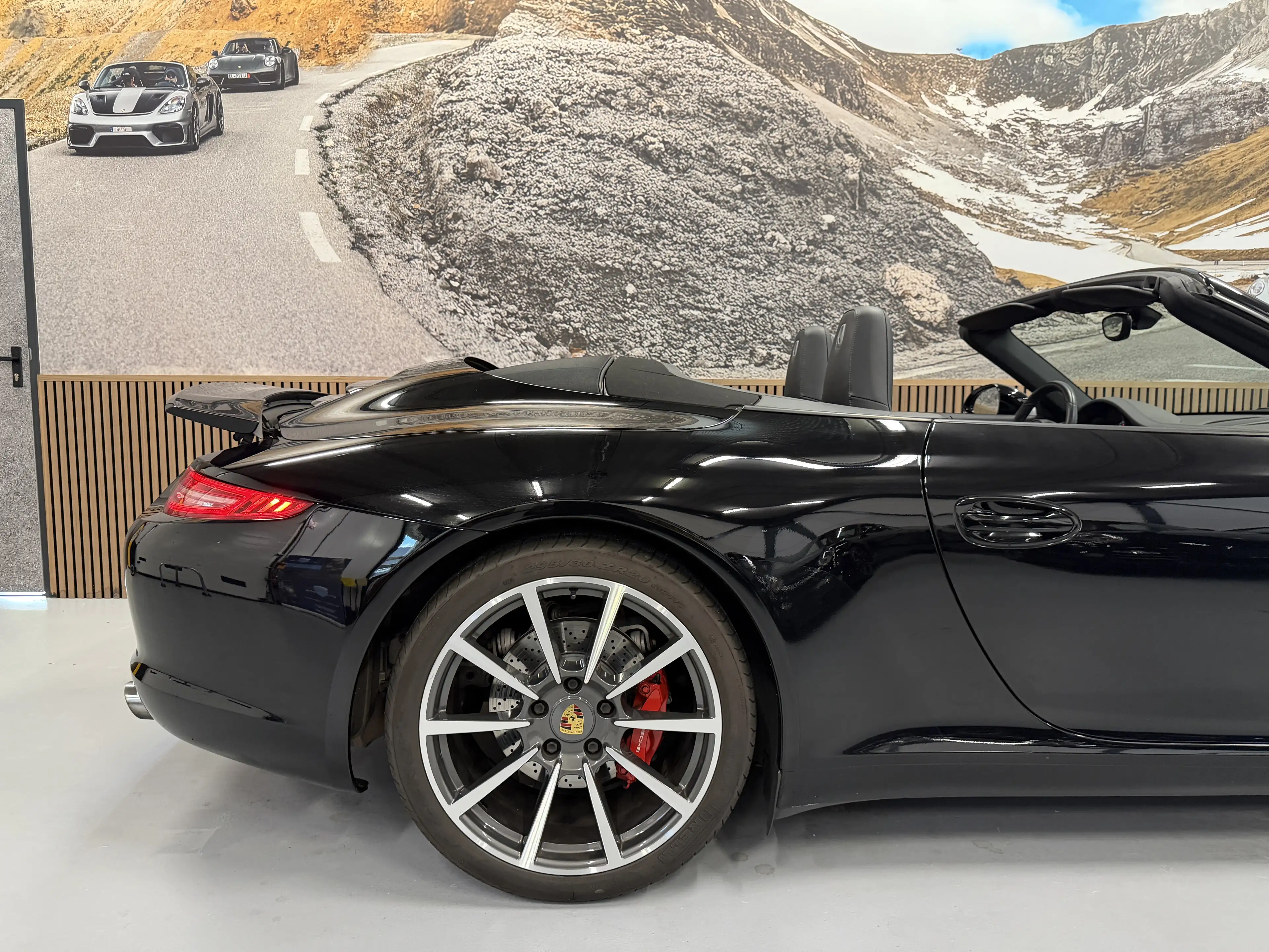 Porsche 911 3.8 Carrera S — photo 15