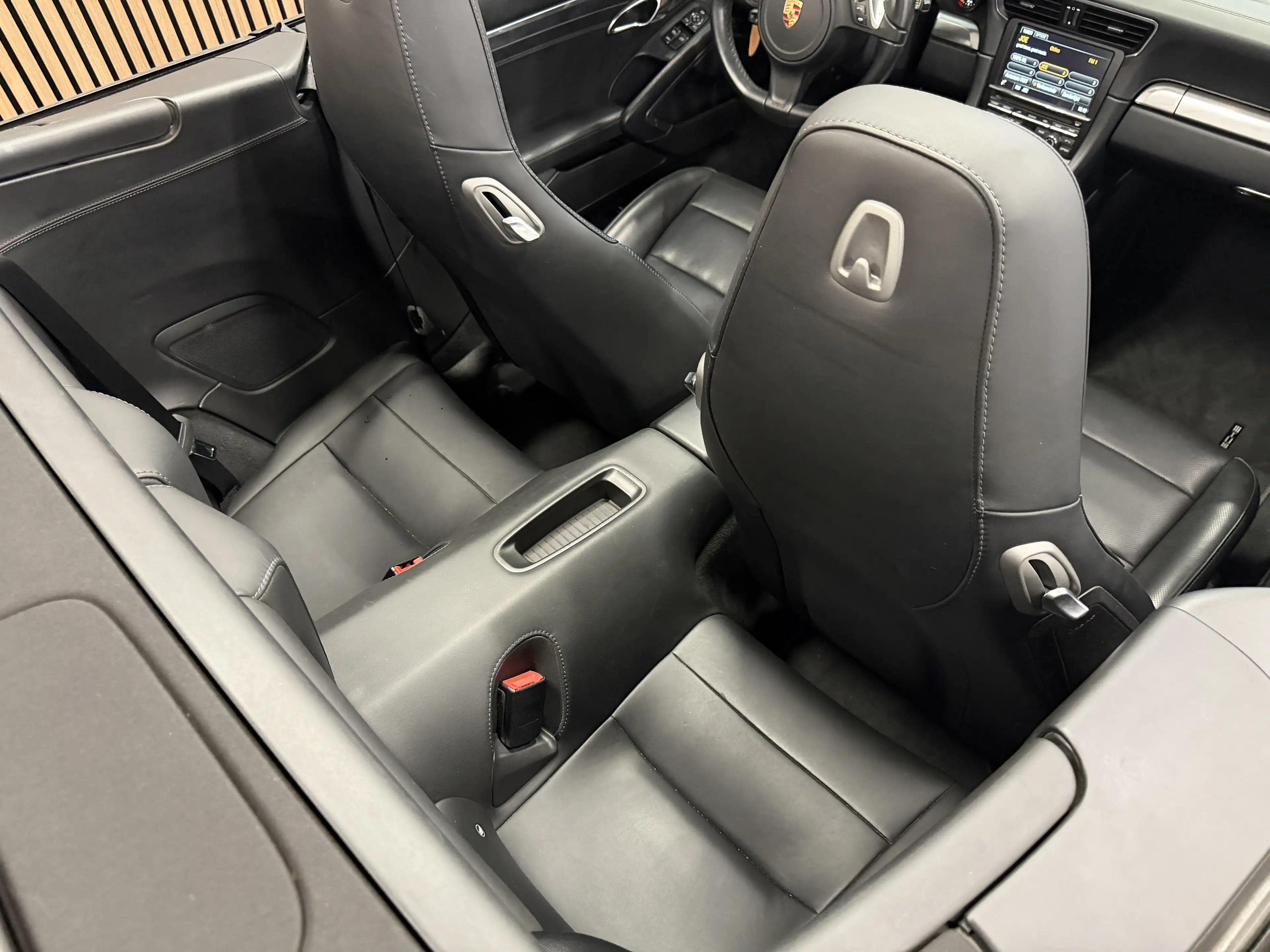Porsche 911 3.8 Carrera S — photo 8