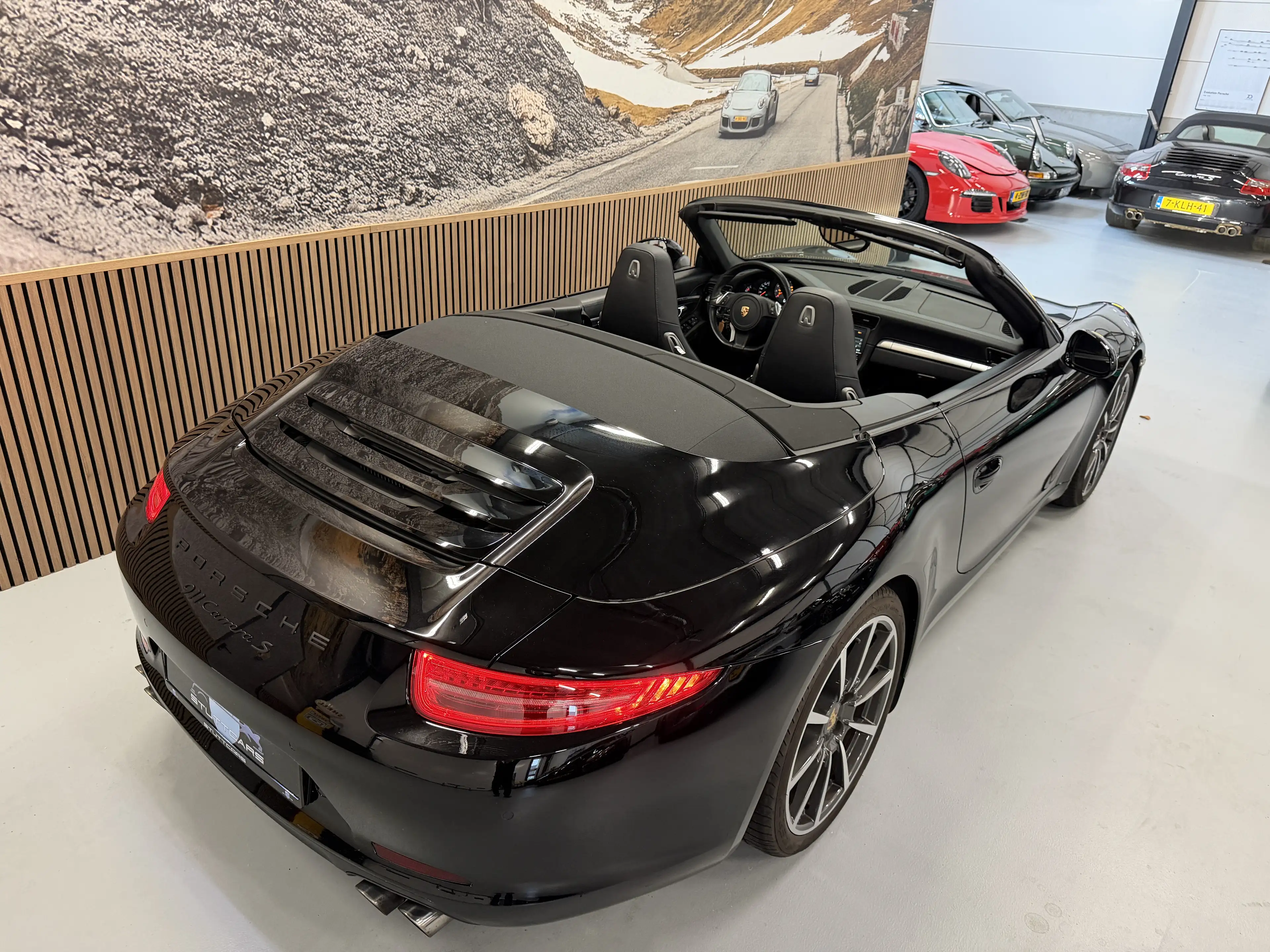 Porsche 911 3.8 Carrera S — photo 5