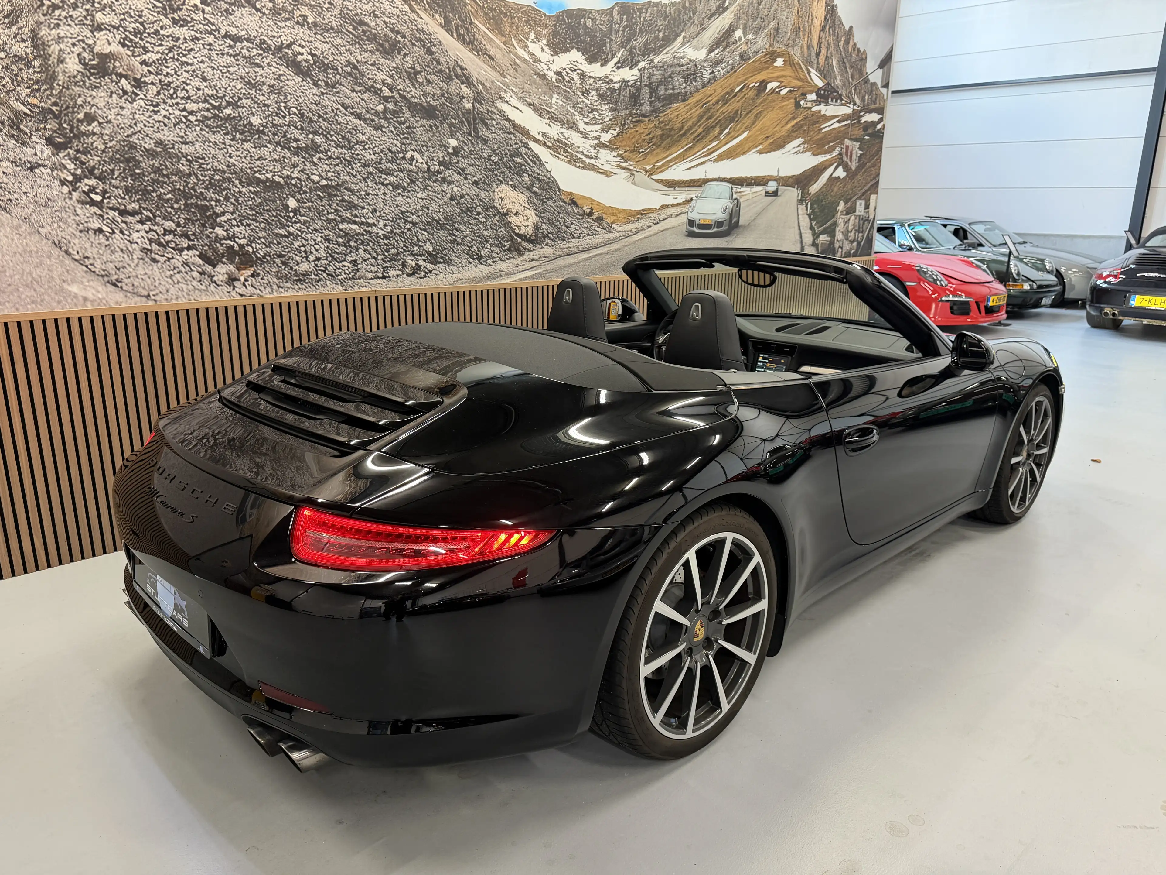 Porsche 911 3.8 Carrera S — photo 3