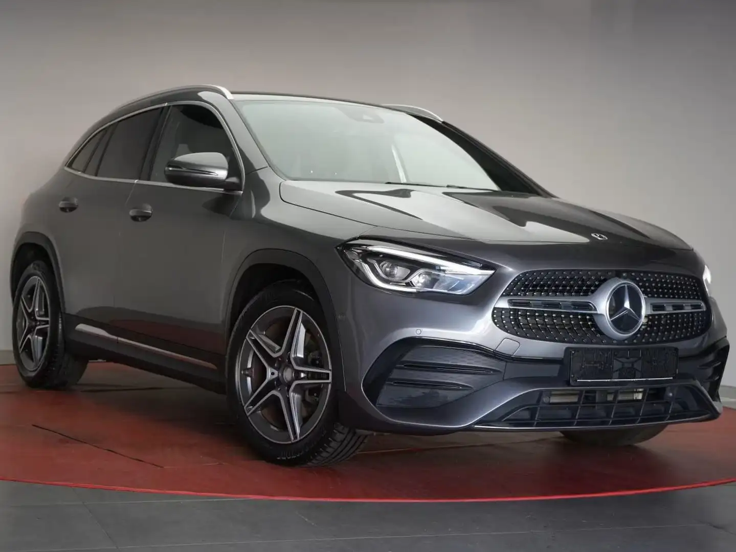 Mercedes-Benz GLA 200 d 8G-DCT AMG NAVI/LED/PRIVAC./ASSIST/CONNECT/PDC Gris - 2