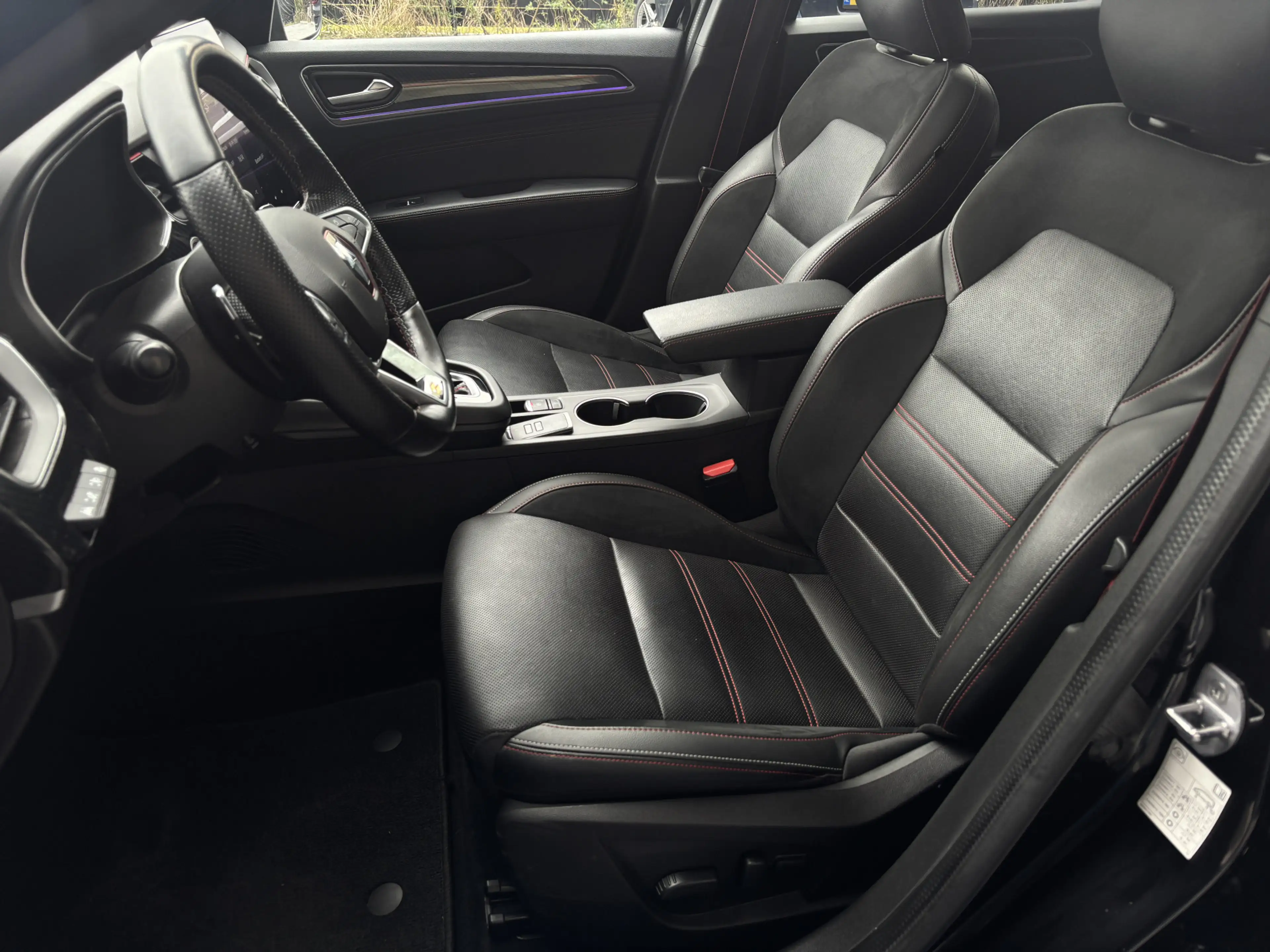 Renault Arkana 1.3 mild hybrid 160 R.S. line Pano 360 camera — photo 5