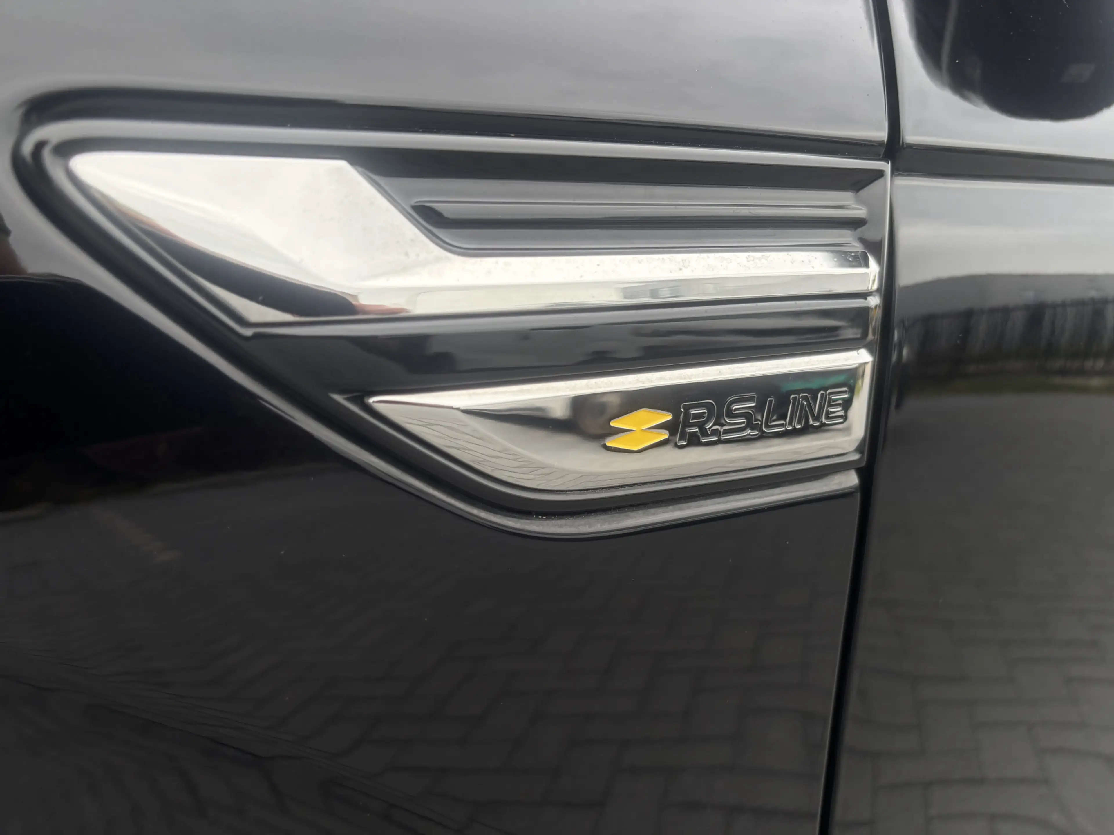 Renault Arkana 1.3 mild hybrid 160 R.S. line Pano 360 camera — photo 12
