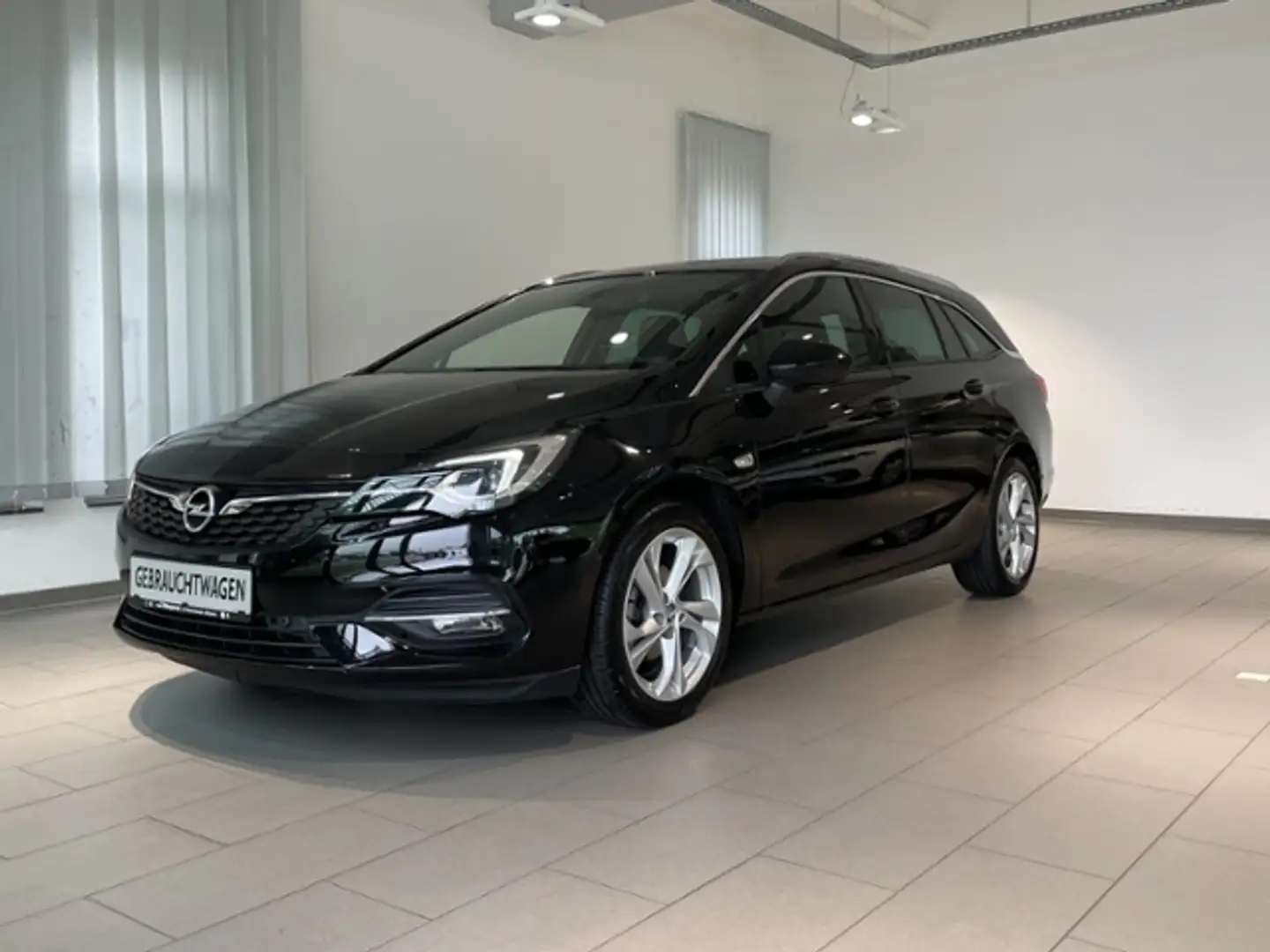 Opel Astra Kombi 1.2 GS Line +KAMERA+AHK+NAVI Schwarz - 2