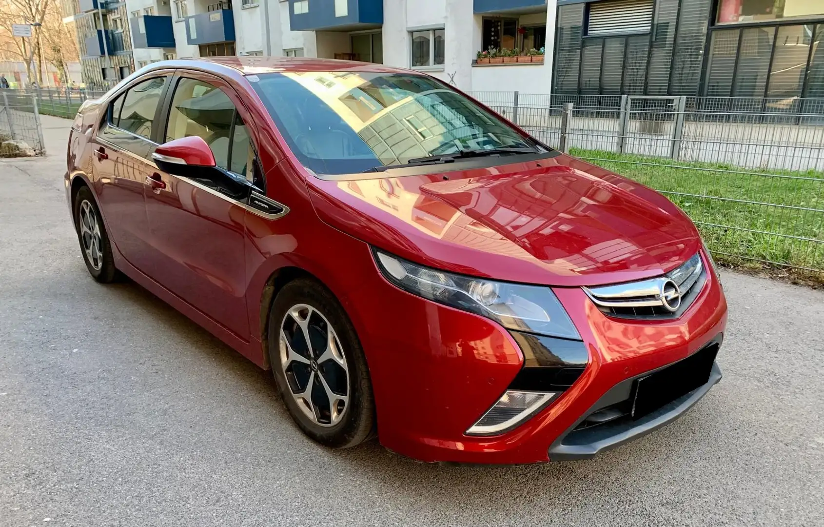 Opel Ampera Ampera Cosmo Cosmo Rot - 1