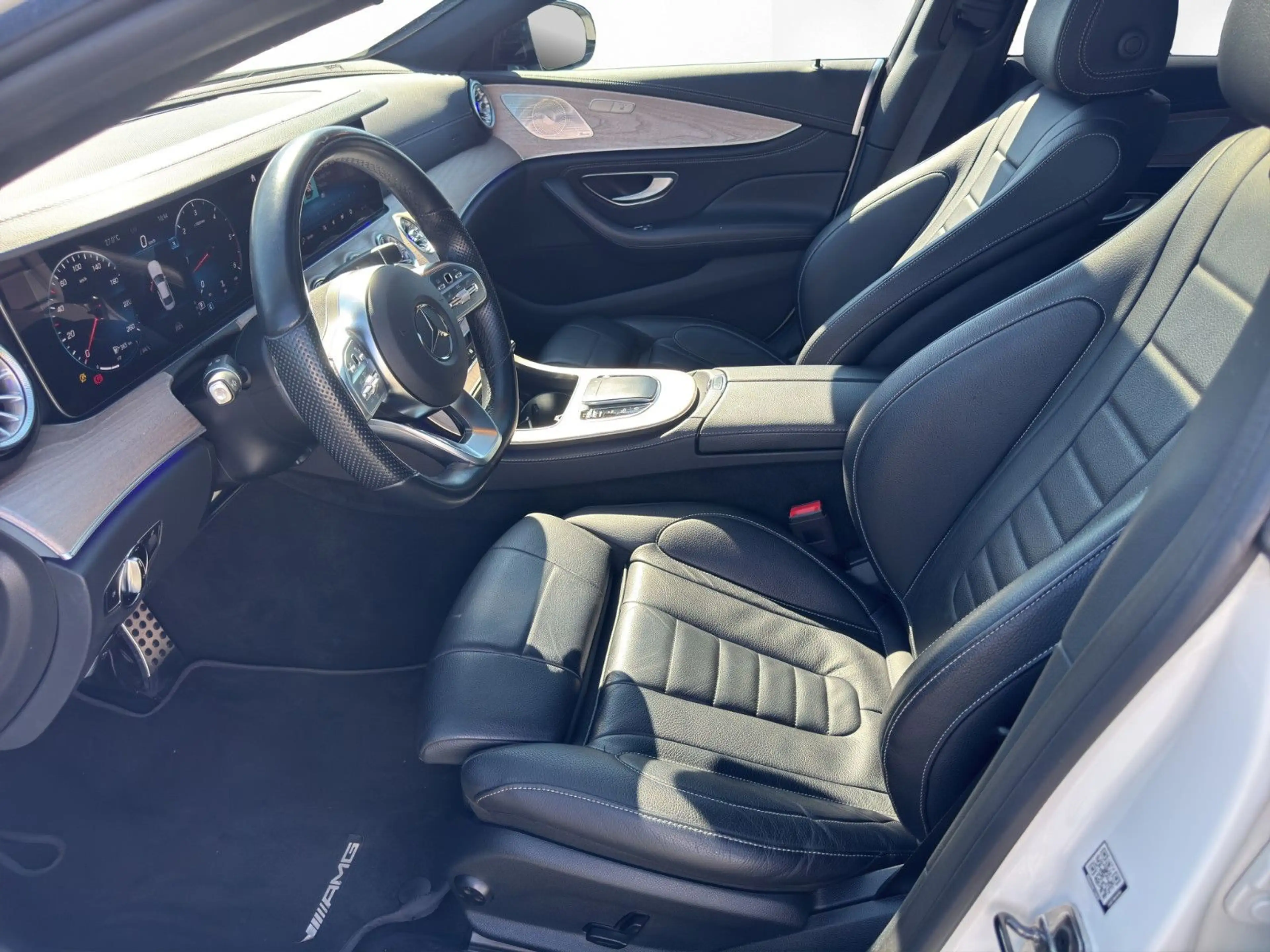 Mercedes-Benz CLS 400 d AMG Burmester|PANO|AHK|DISTR|WIDE|VOLL — photo 9