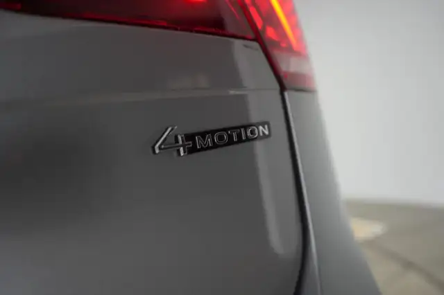 Volkswagen Tiguan Allspace view 15