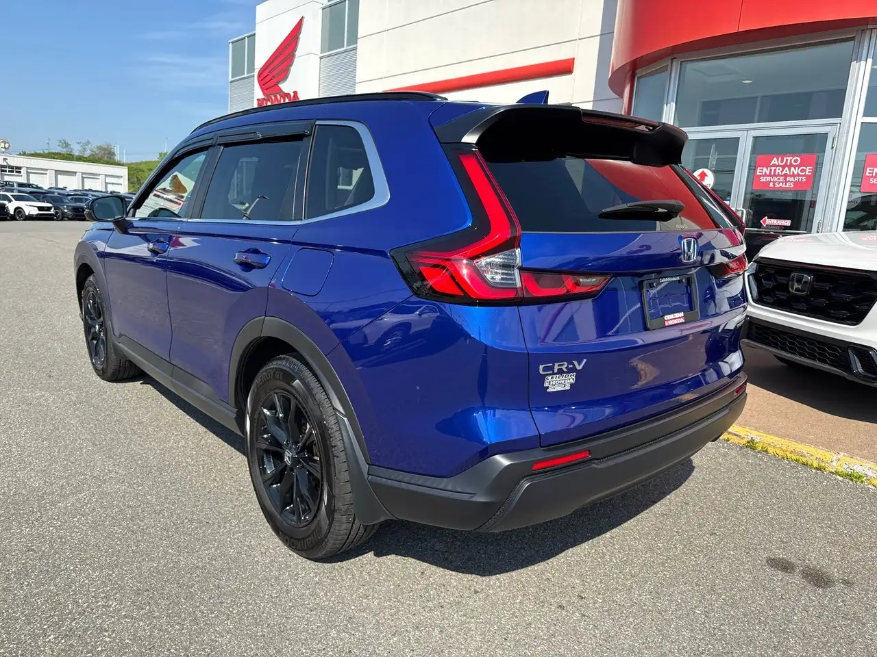 Honda CR-V photo Honda CR-V