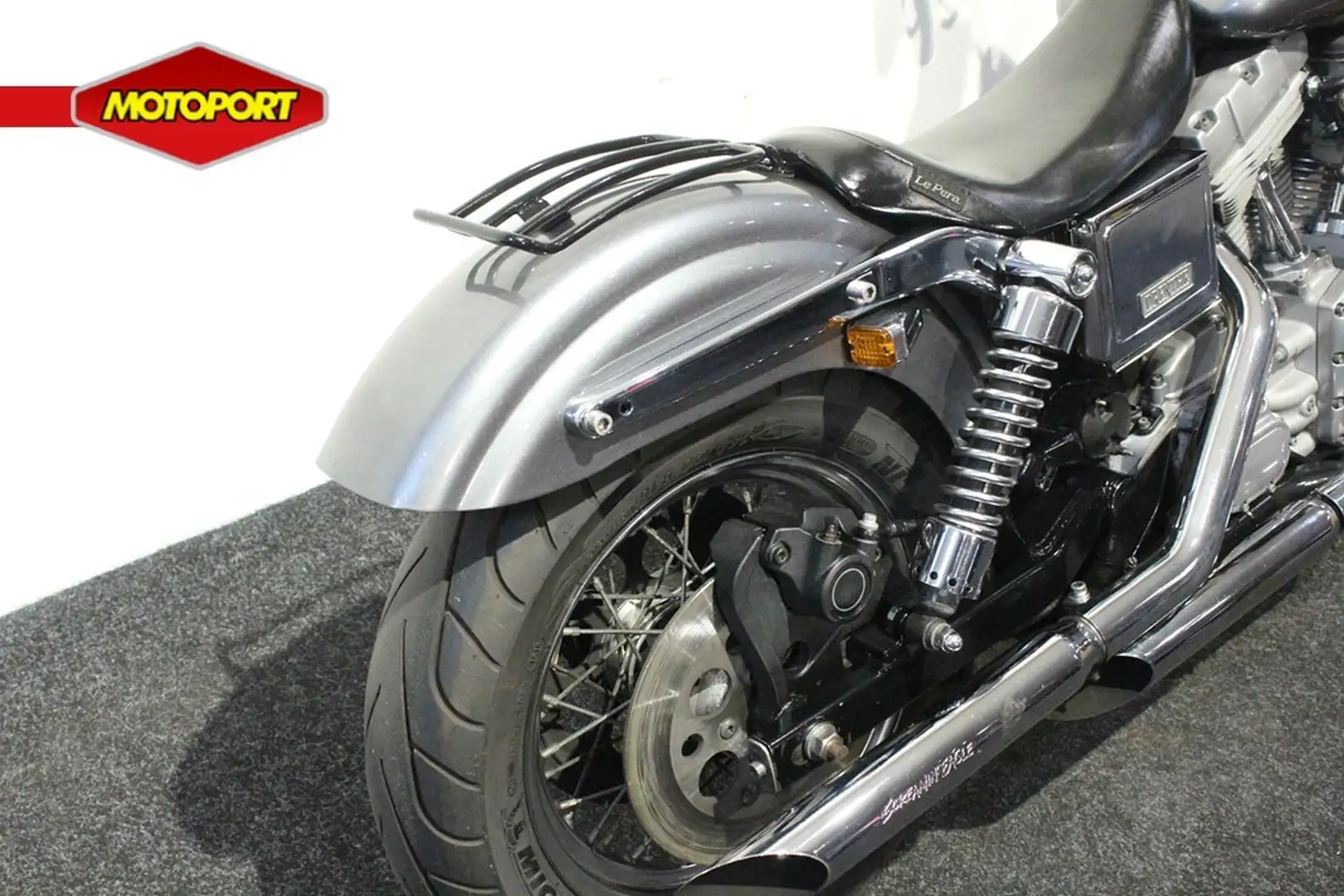 Harley-Davidson Dyna Super Glide FXD Szürke - 2