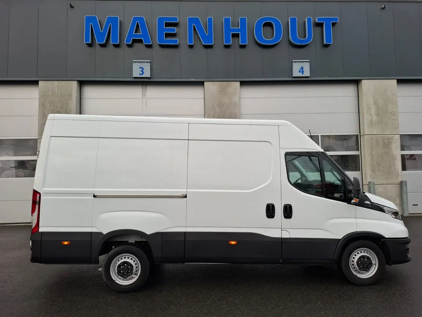 Iveco DAILY 35S14V | €25000 (ex. btw) | 12M Garantie Bianco - 2