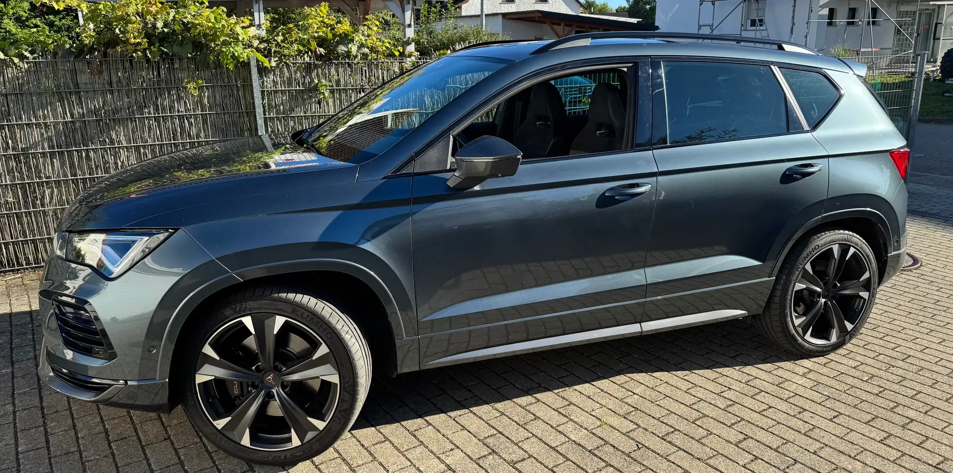 CUPRA Ateca Ateca 2.0 TSI 4Drive DSG Grau - 2