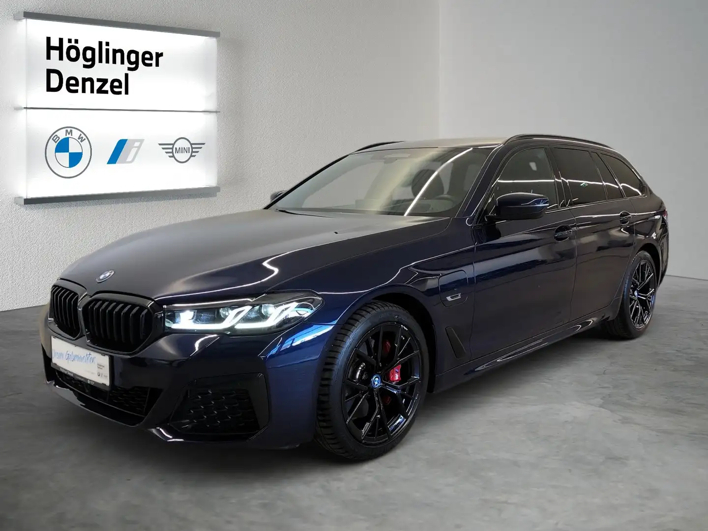 BMW 530 e xDrive Blau - 2