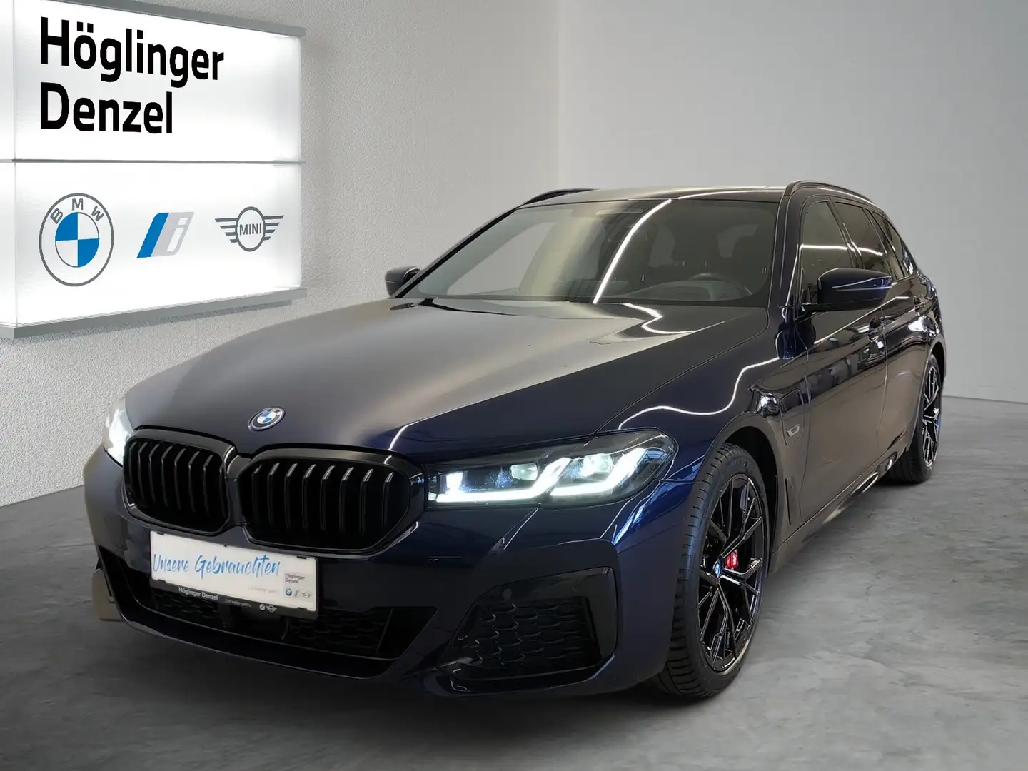 BMW 530 e xDrive Blau - 1