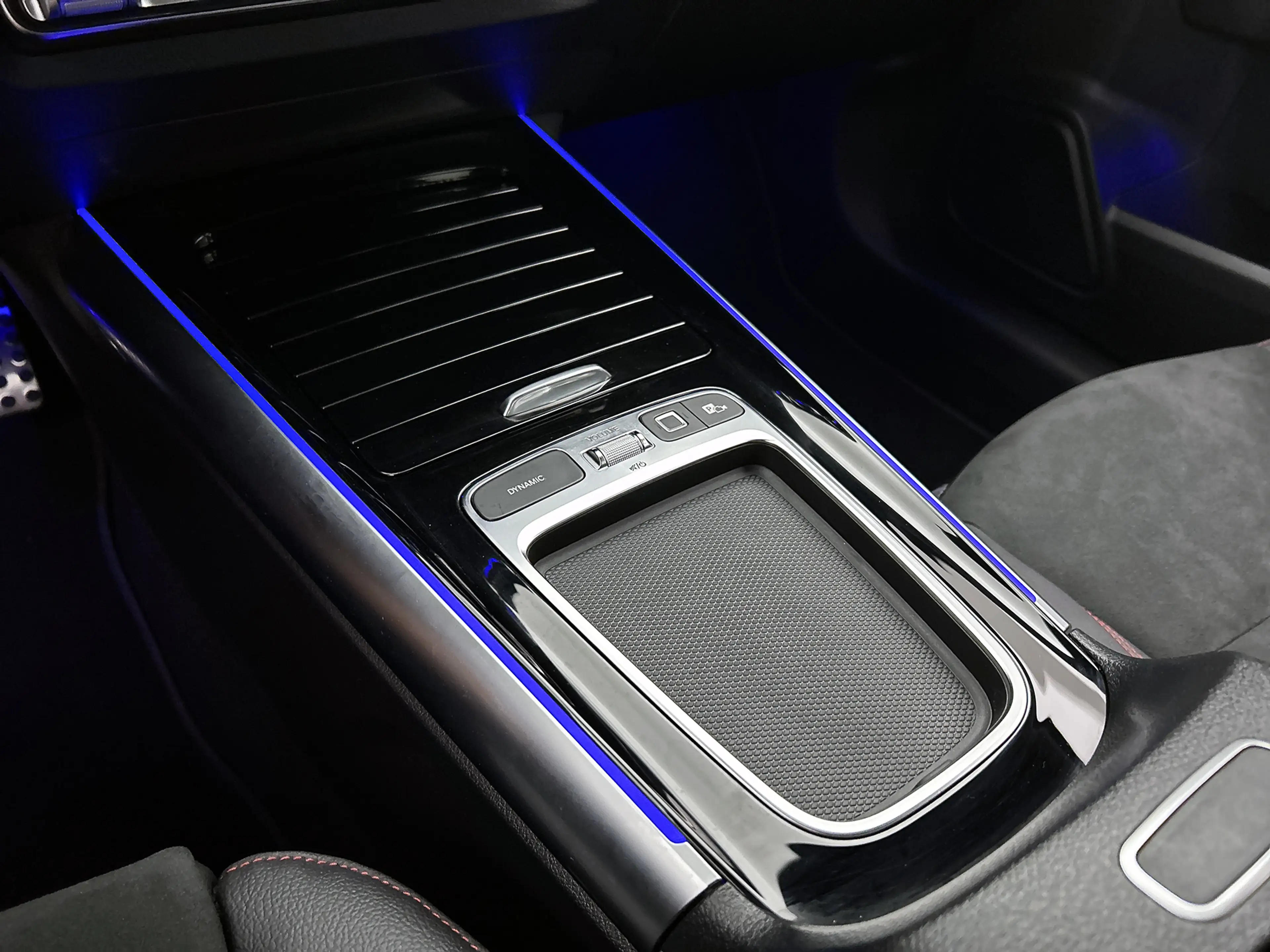 Mercedes-Benz B 250 e Star Edition AMG Line Keyless go Comfort pakket — photo 11