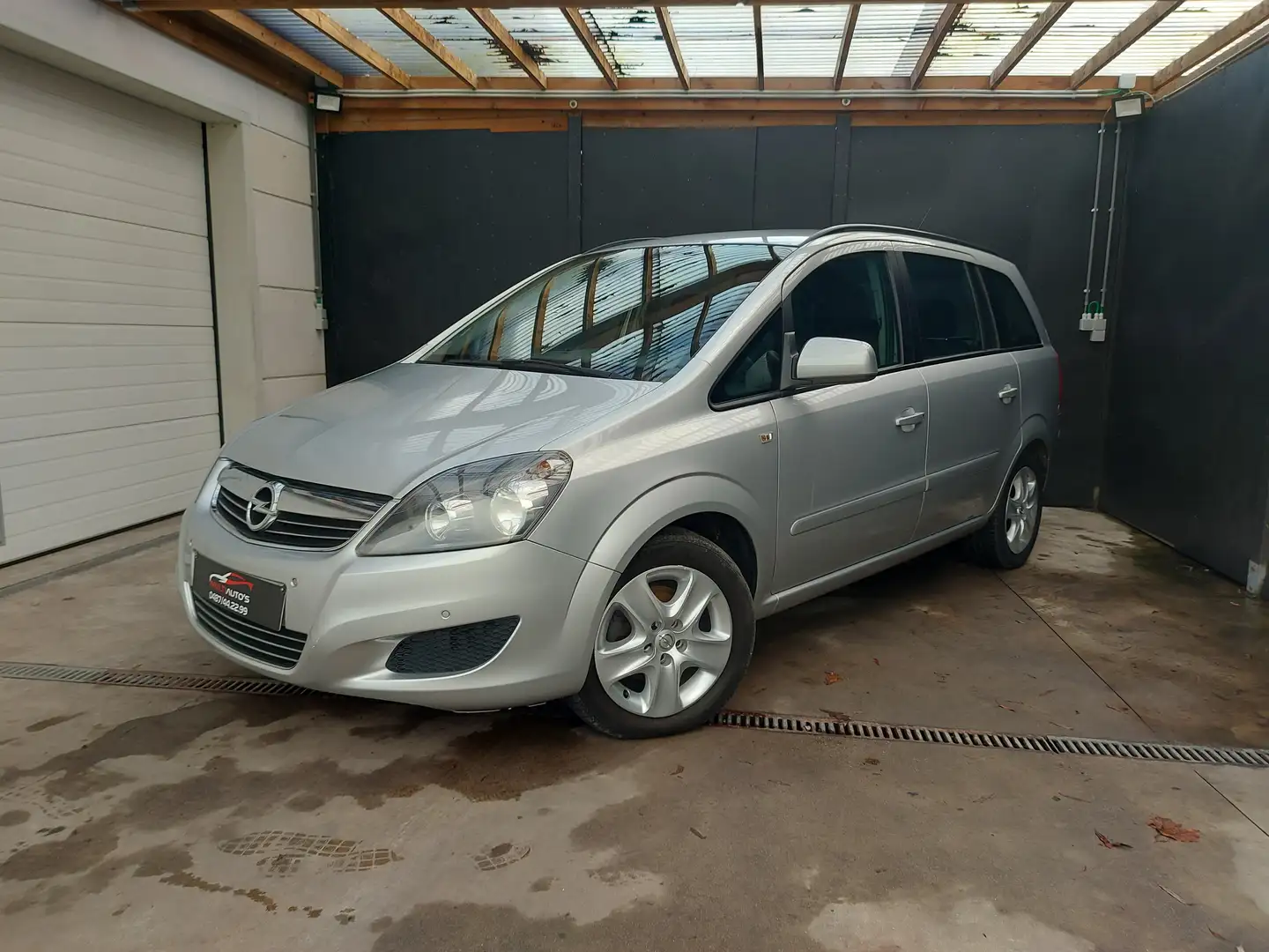 Opel Zafira Zilver - 2
