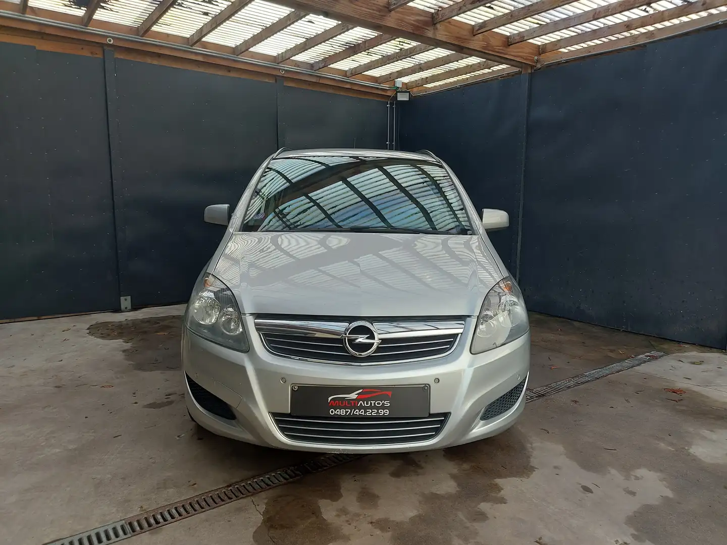 Opel Zafira Zilver - 1