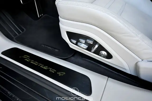 Porsche Panamera Sport Turismo 2.9 E-Hybrid VOLL Approved 03/28 Ansicht 24