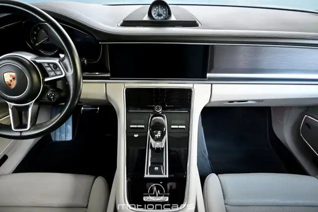 Porsche Panamera Sport Turismo 2.9 E-Hybrid VOLL Approved 03/28 Ansicht 17