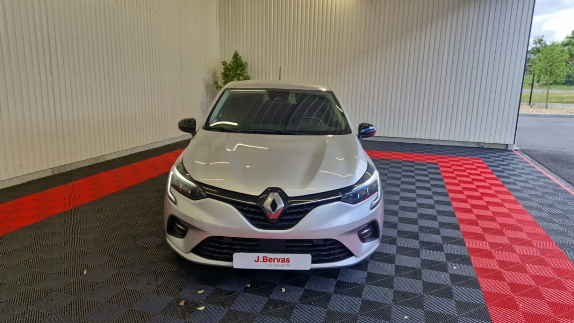 Renault Clio V E-TECH FULL HYBRID 145 EVOLUTION - 2